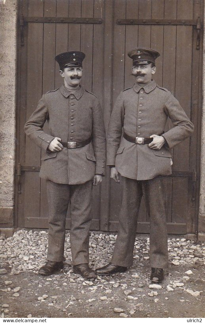 AK Foto 2 Deutsche Soldaten Mit Schnurrbart - 1. WK (68381) - War 1914-18