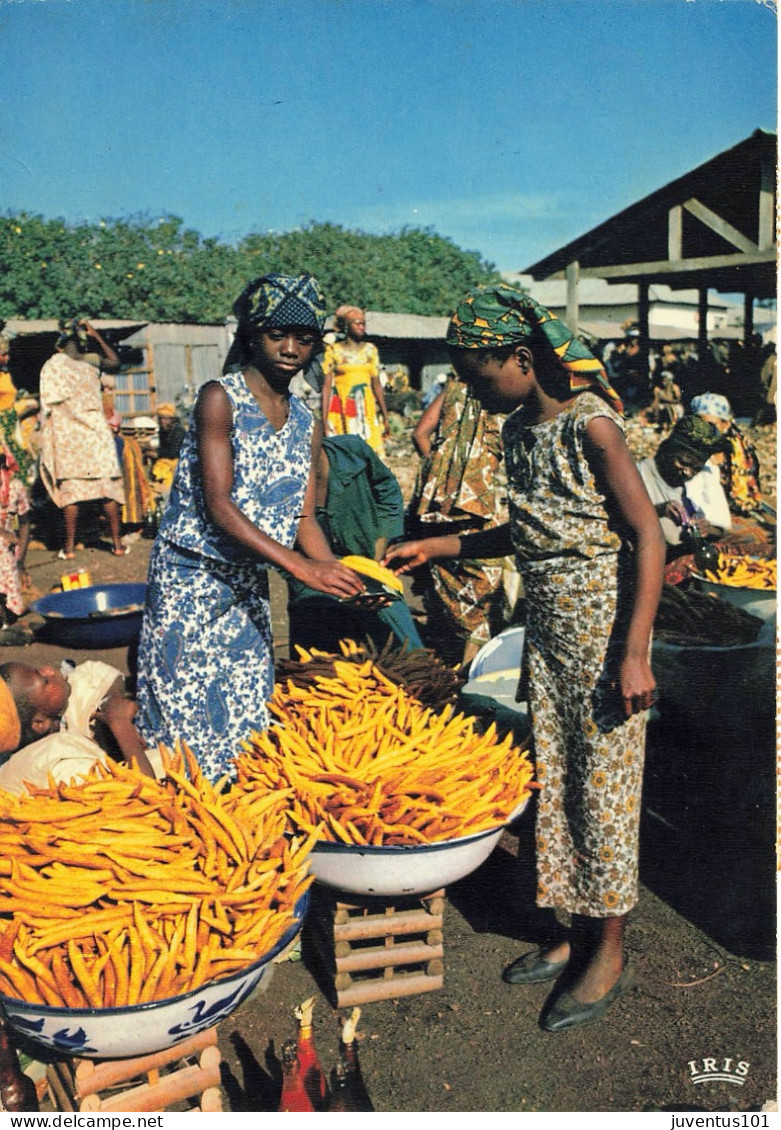 CPSM Afrique En Couleurs-Scène De Marché-Beau Timbre     L2794 - Ohne Zuordnung