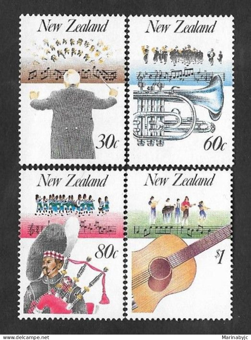SE)1986 NEW ZEALAND COMPLETE SERIES MUSIC IN NEW ZEALAND, 4 TIMBERS MNH - Autres & Non Classés