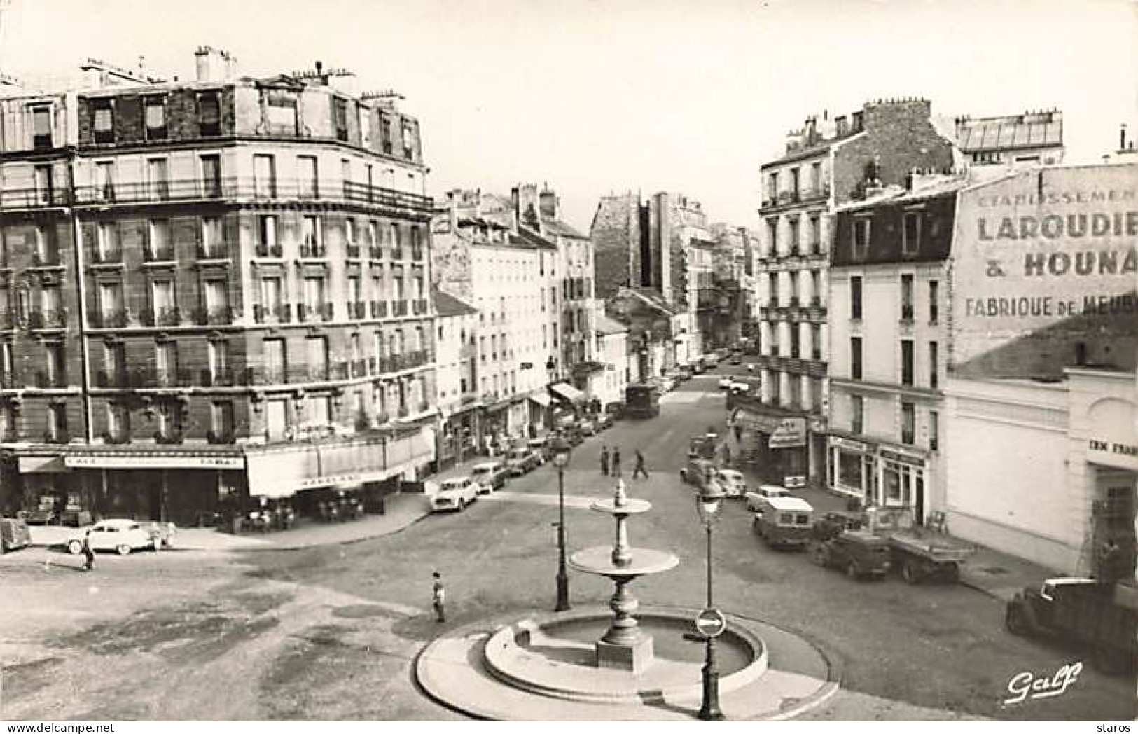 PARIS XII - Carrefour Des Rues De Charenton Et Erard (dit Rambouillet) - Arrondissement: 12