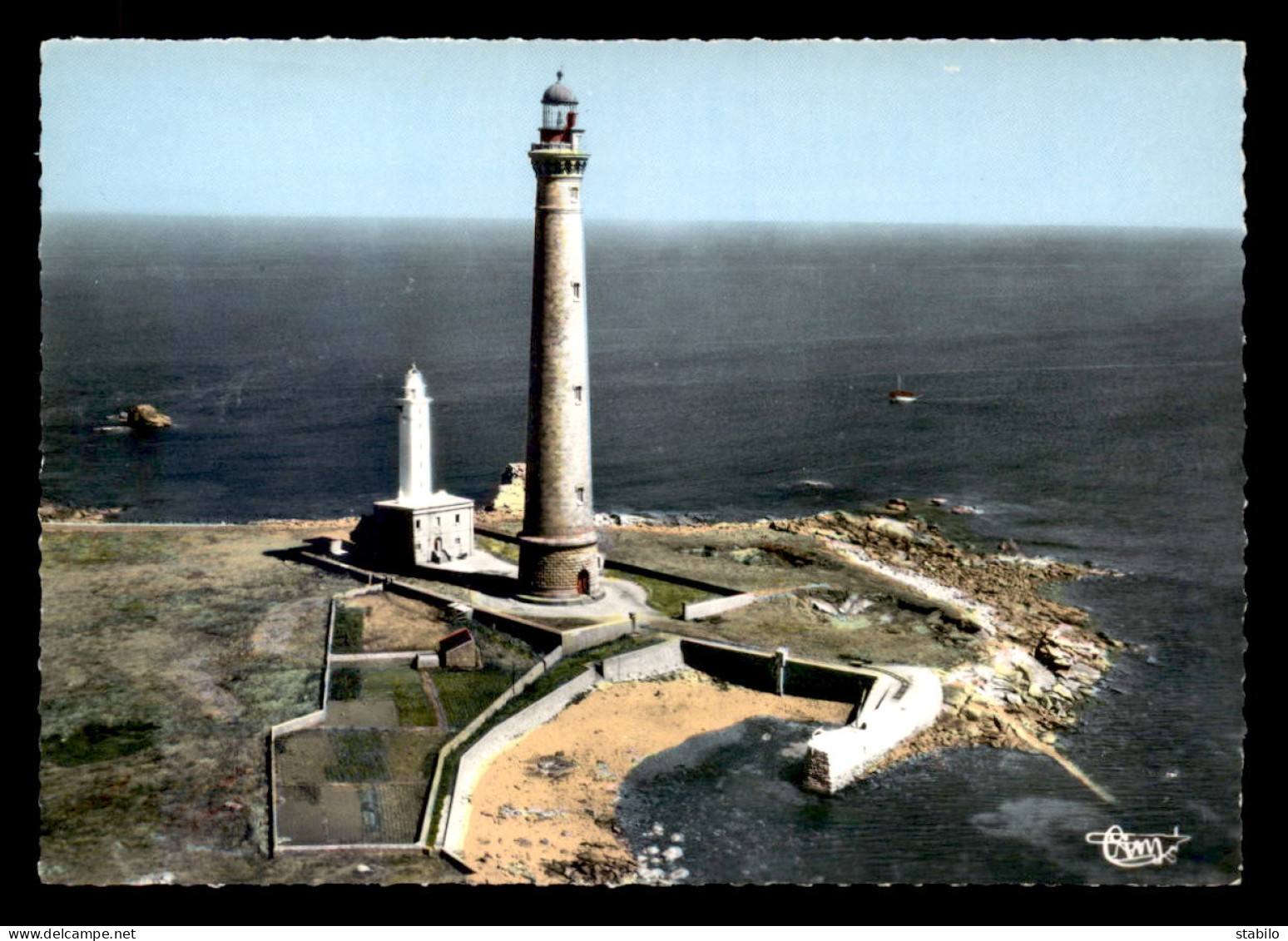 29 - PLOUGUERNEAU - VUE AERIENNE - LE PHARE DE L'ILE VIERGE - Plouguerneau