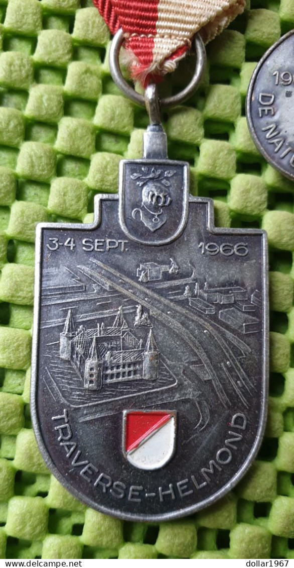 Medaile : .Traverse- Helmond 3-4-sept. 1966 ( Sint Leonardus )+ Speld 1961-1966 . -  Original Foto  !!  Medallion  Dutch - Altri & Non Classificati