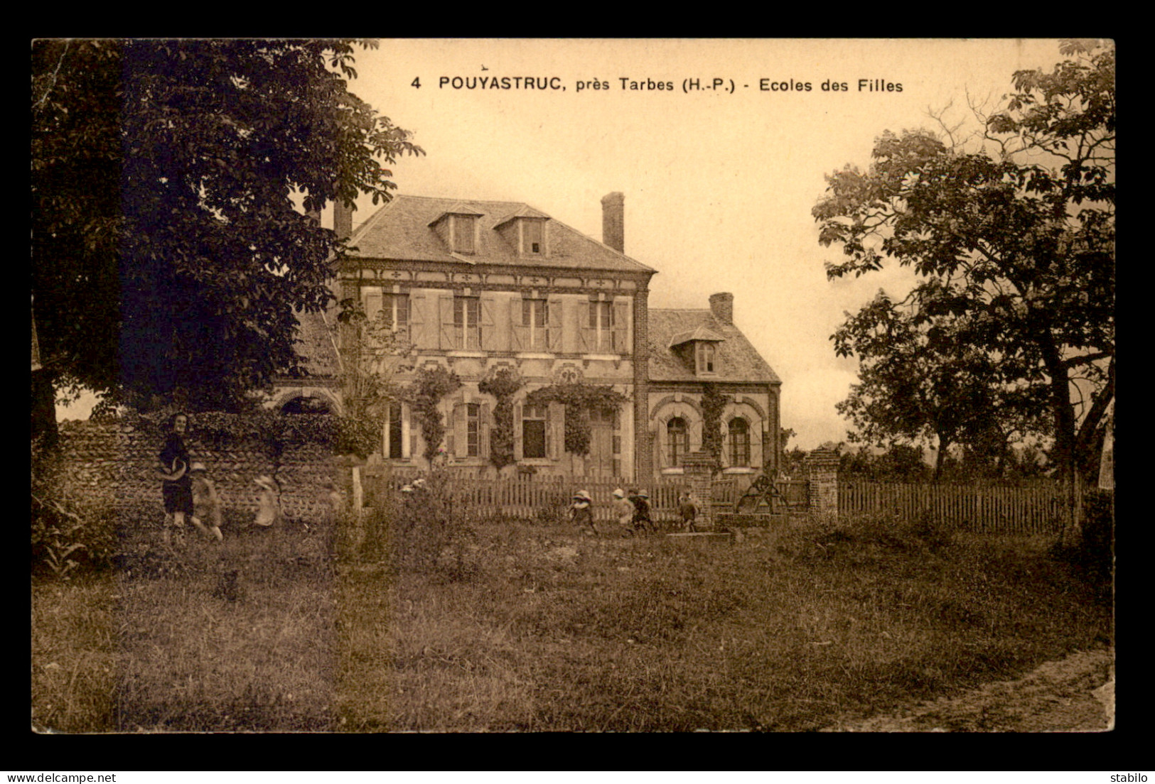 65 - POUYASTRUC - ECOLE DES FILLES - Pouyastruc