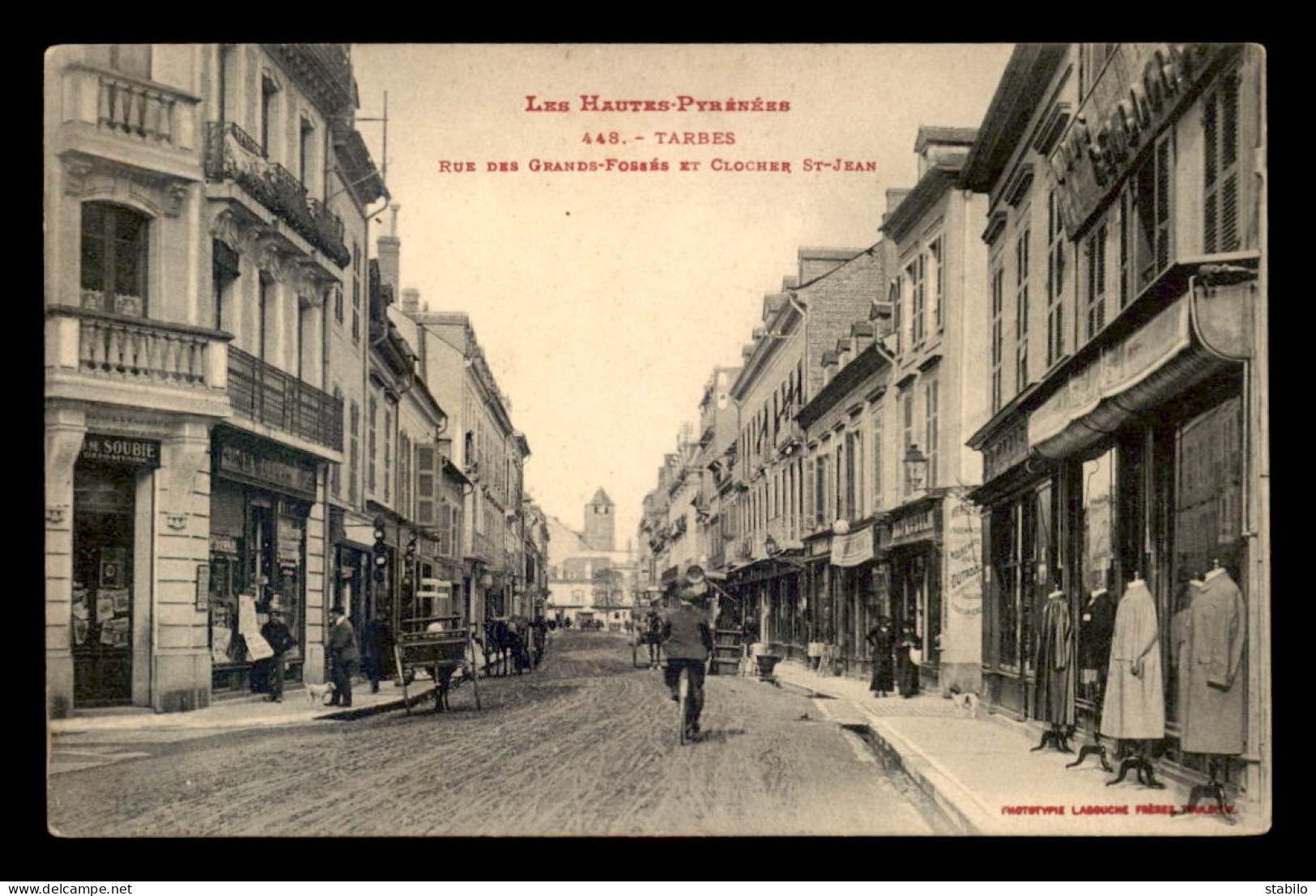 65 - TARBES - RUE DES GRANDS FOSSES ET CLOCHER ST-JEAN - MAGASIN PRESSE J.M. SOUBIE - Tarbes