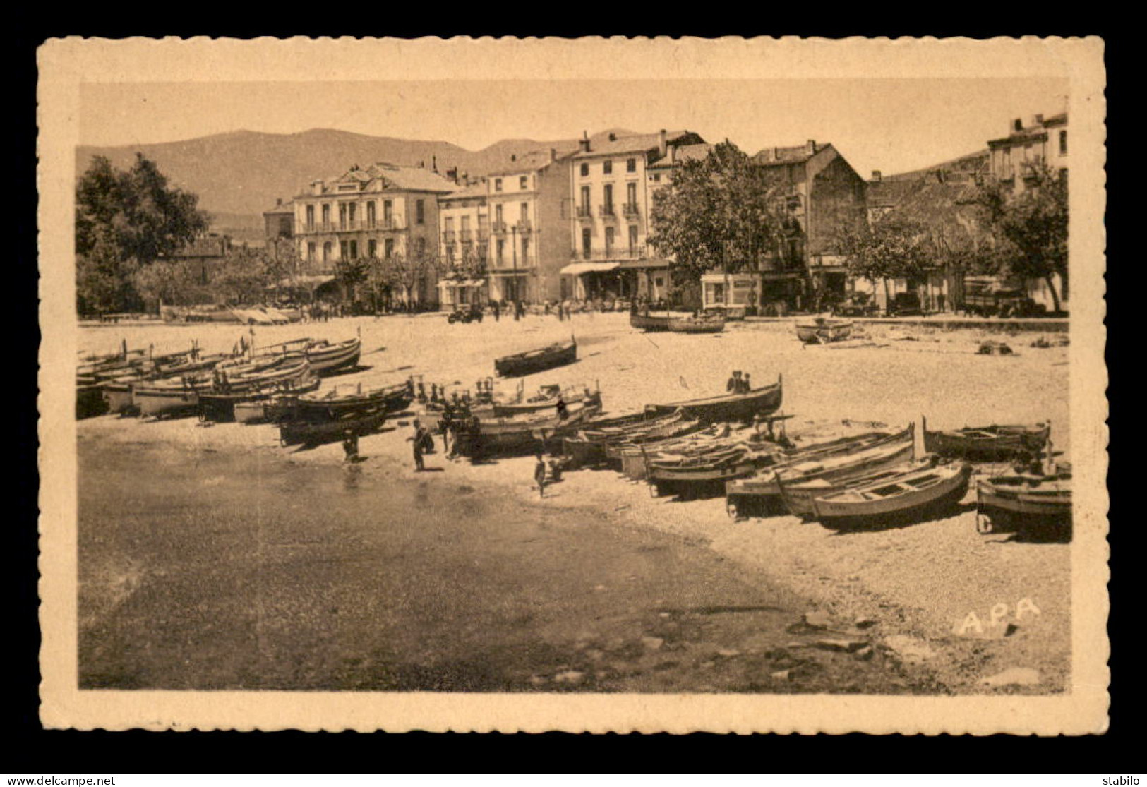 66 - BANYULS-SUR-MER - PLAGE ET AVENUE DE LA REPUBLIQUE - Banyuls Sur Mer