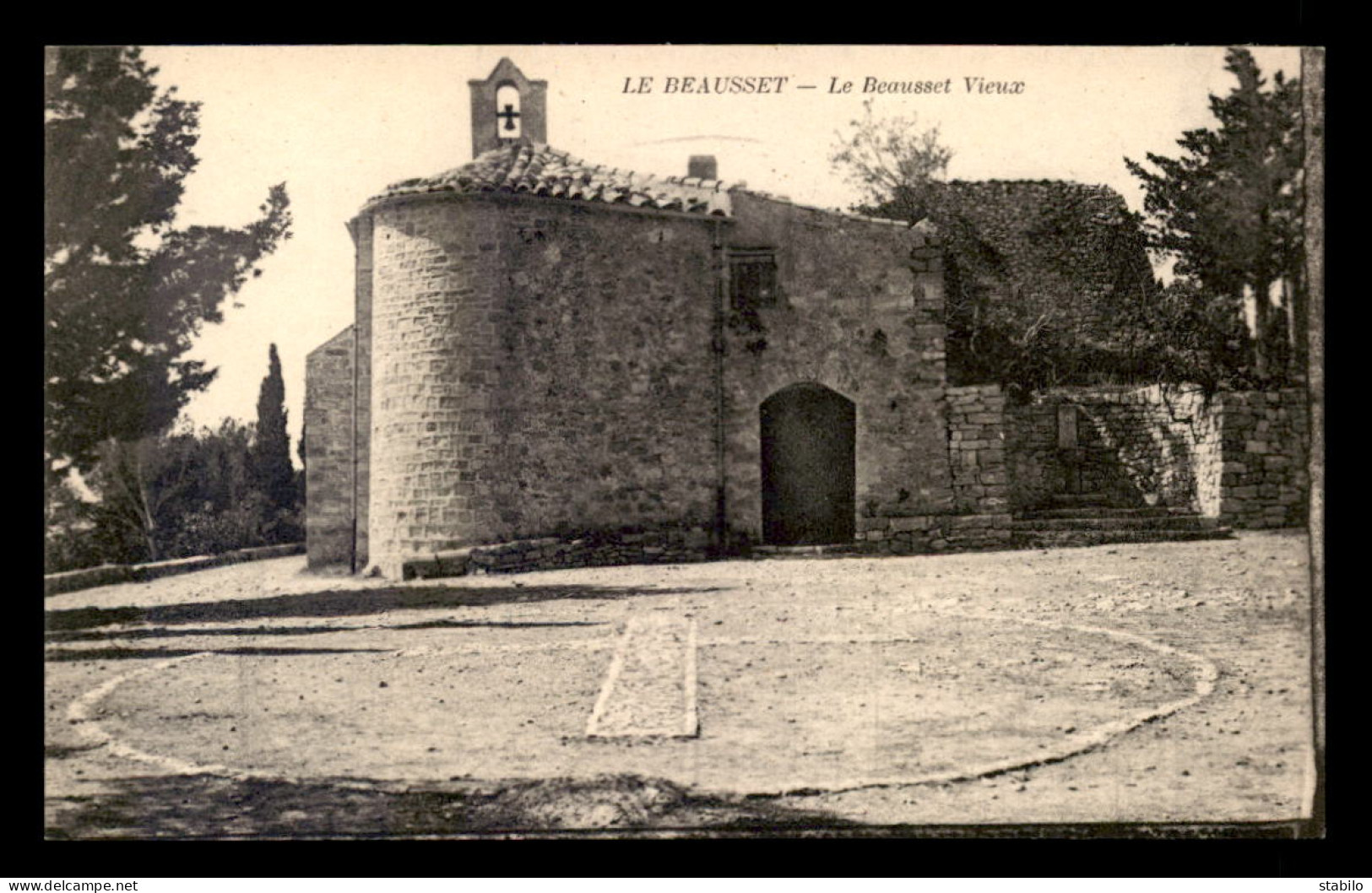 83 - LE BEAUSSET - L'EGLISE - Le Beausset