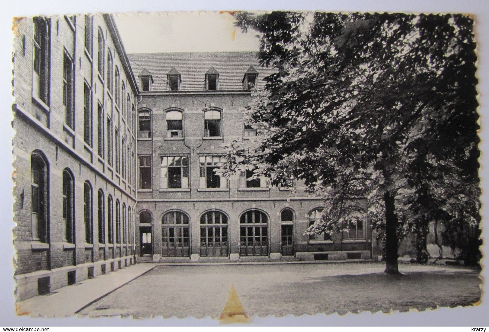 BELGIQUE - BRUXELLES - IXELLES - Institut Saint-André - Façade Arrière - Ixelles - Elsene