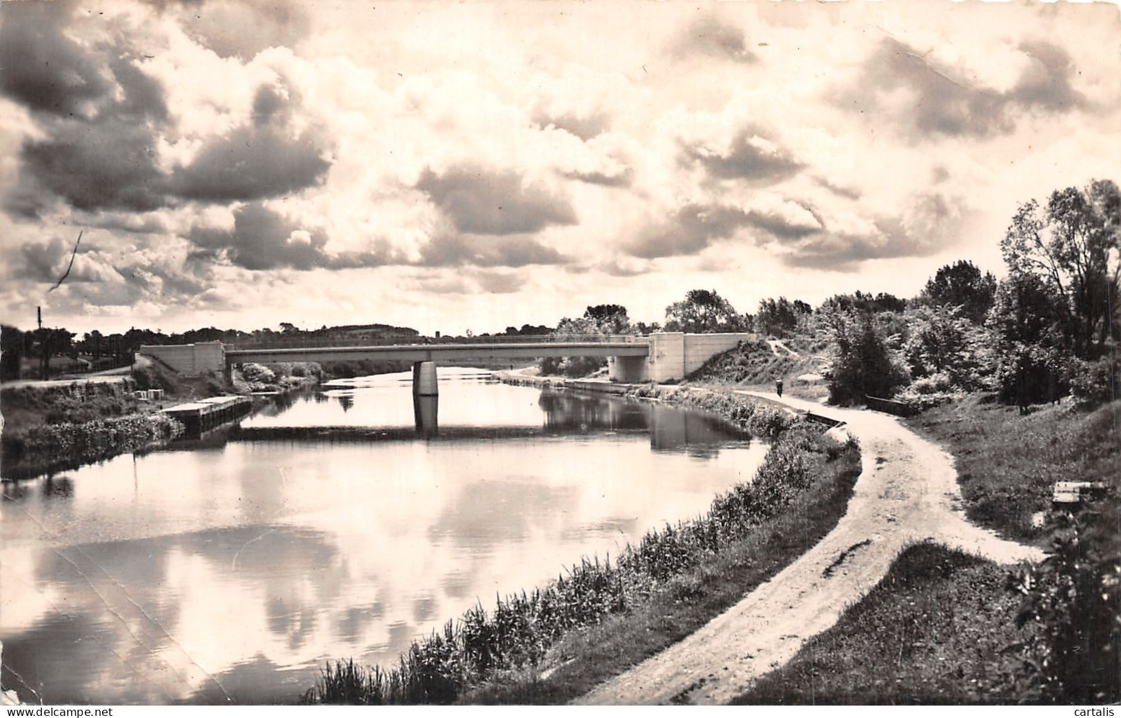 02-SOISSONS-N°4488-F/0099 - Soissons