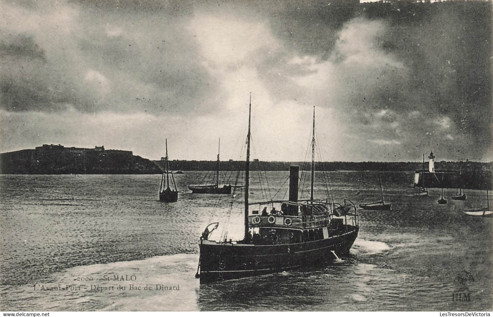 FRANCE - Saint Malo - L'avant Port - Départ Du Bac De Dinard - Animé - Carte Postale Ancienne - Saint Malo