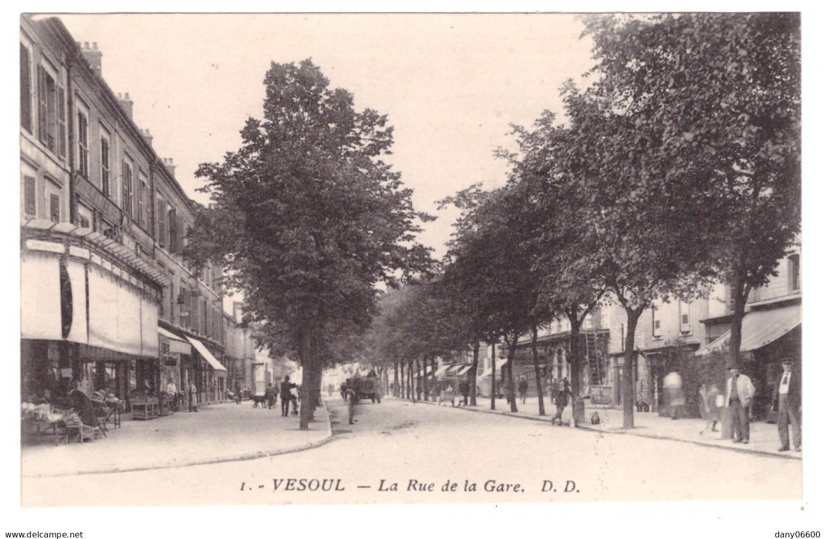 VESOUL - La Rue De La Gare (carte Animée) - Vesoul