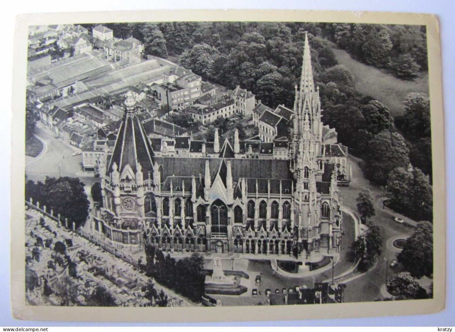 BELGIQUE - BRUXELLES - LAEKEN - L'Eglise Notre-Dame De Laeken - Laeken