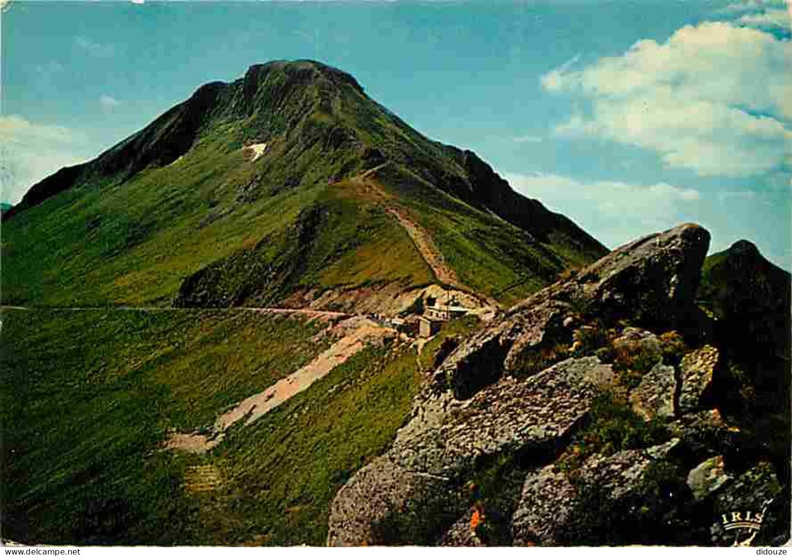 15 - Le Puy Mary - Le Rocher Des Pigeons - CPM - Voir Scans Recto-Verso - Altri & Non Classificati