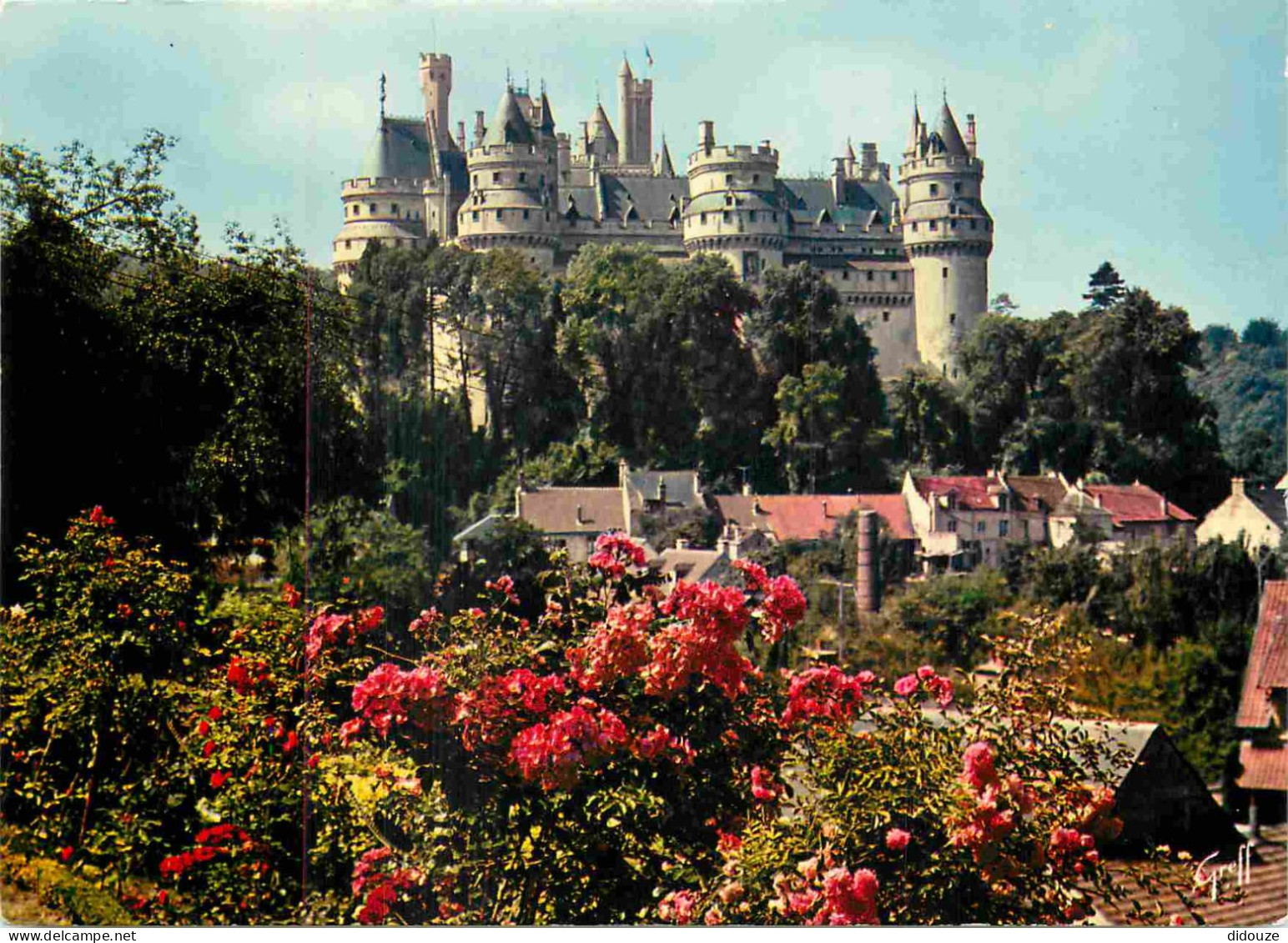 60 - Pierrefonds - Le Château - CPM - Voir Scans Recto-Verso - Pierrefonds