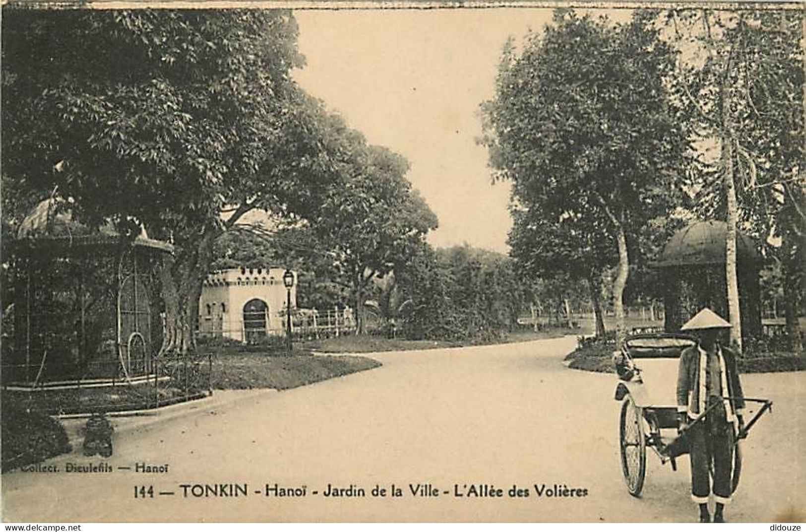 Vietnam - Tonkin - Hanoï - Jardin De La Ville - L'Allée Des Volières - Animée - CPA - Voir Scans Recto-Verso - Vietnam