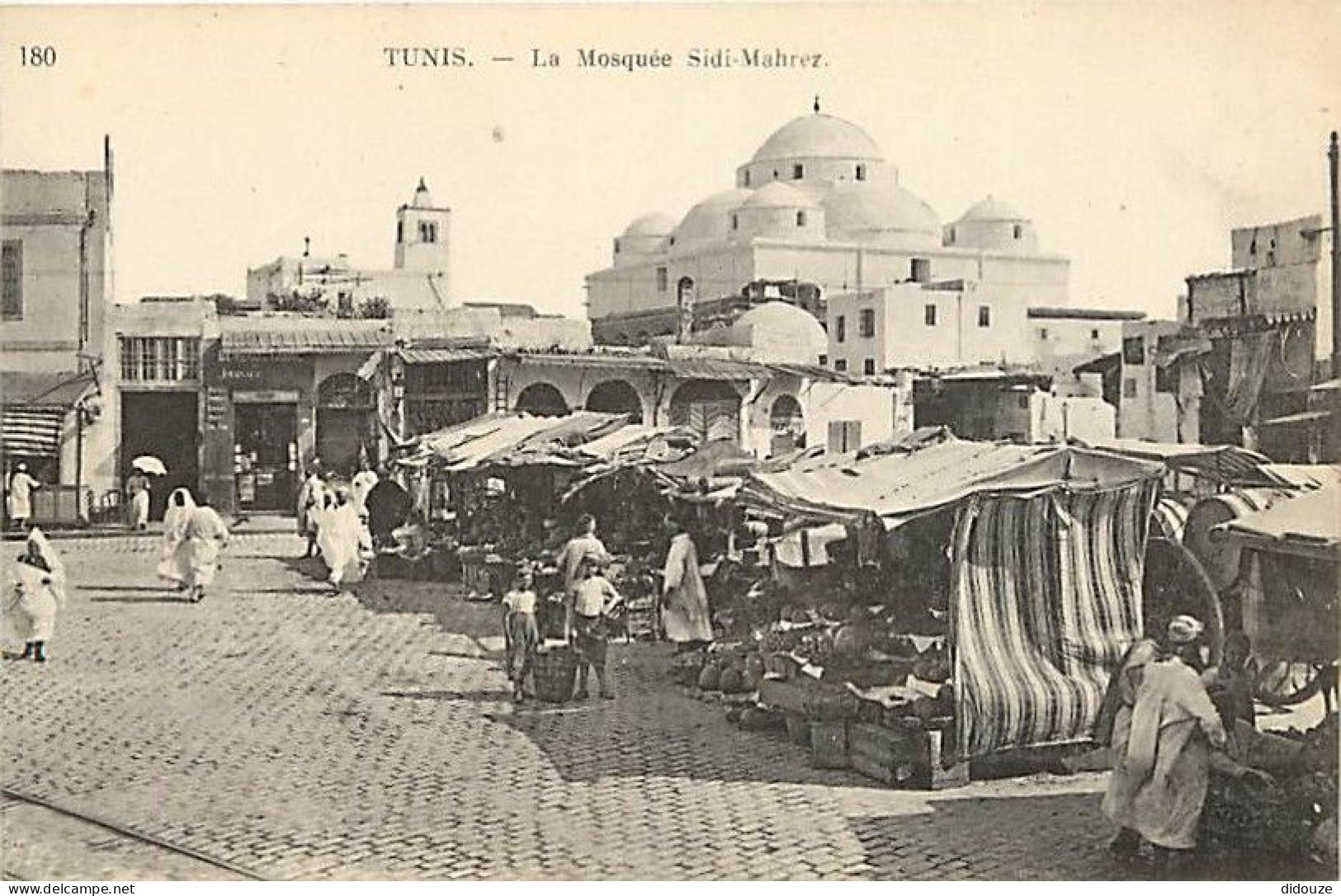 Tunisie - Tunis - La Mosquée Sidi-Mahrez - Animée - Marché - CPA - Voir Scans Recto-Verso - Tunisia