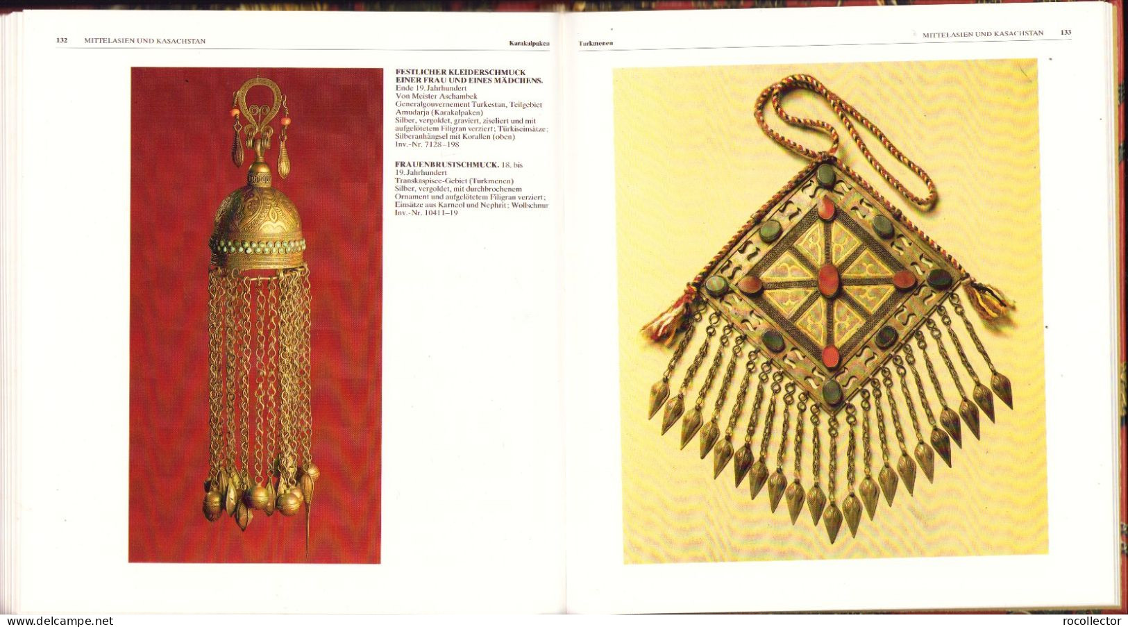 Juwelier-erzeugnisse zusammengestelt von Galina Komleva 1988 Ethnographisches Museum der Völker der UdSSR Leningrad