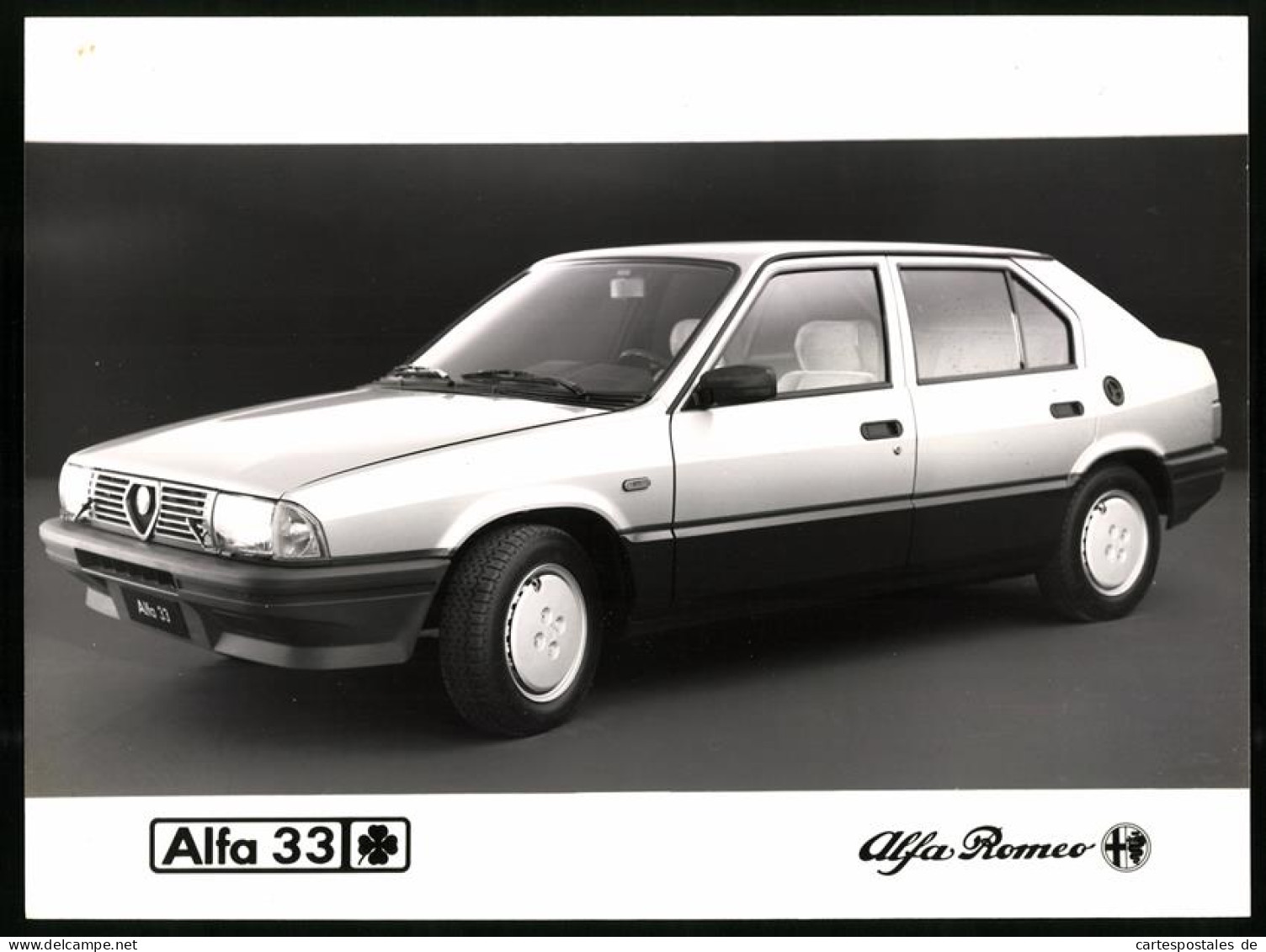 Fotografie Alfa Romeo 33, Werbefoto Der Firma Alfo Romeo  - Coches