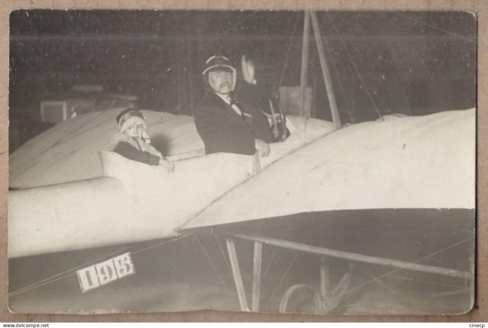 CPA AVIATION AVION - TB GROS PLAN Passager + PILOTE Dans AVION De Nuit - Précurseur MODELE ? - ....-1914: Voorlopers