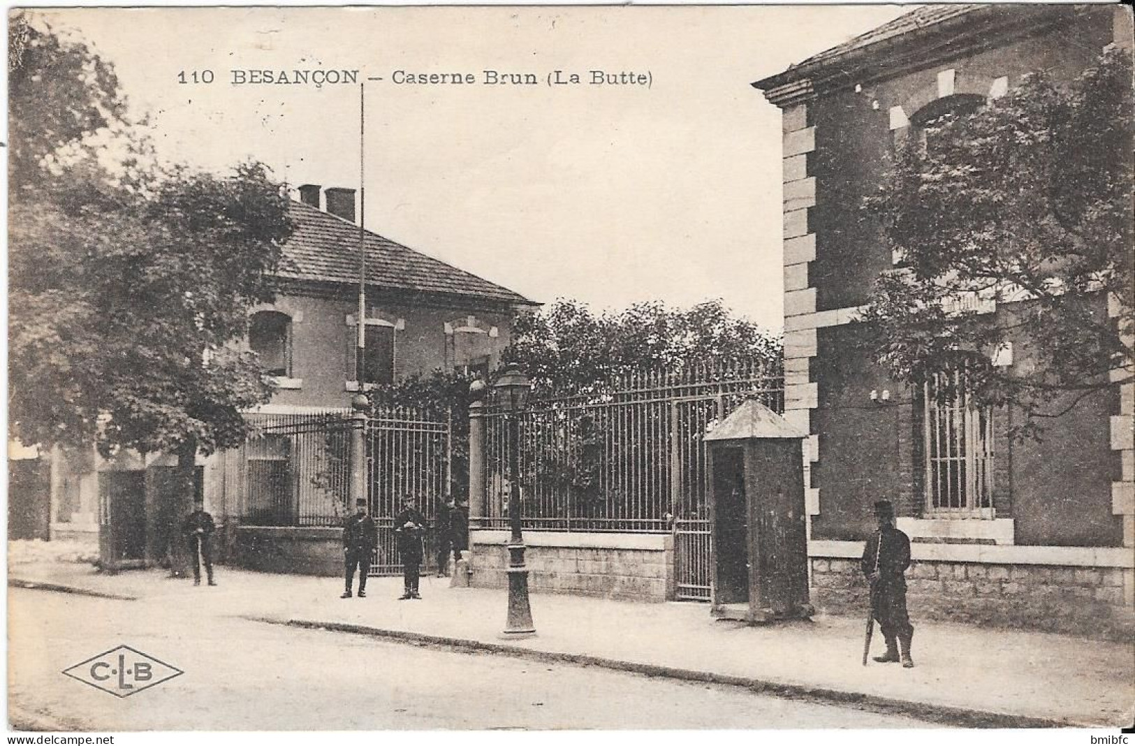 BESANÇON - Caserne Brun (La Butte) - Besancon