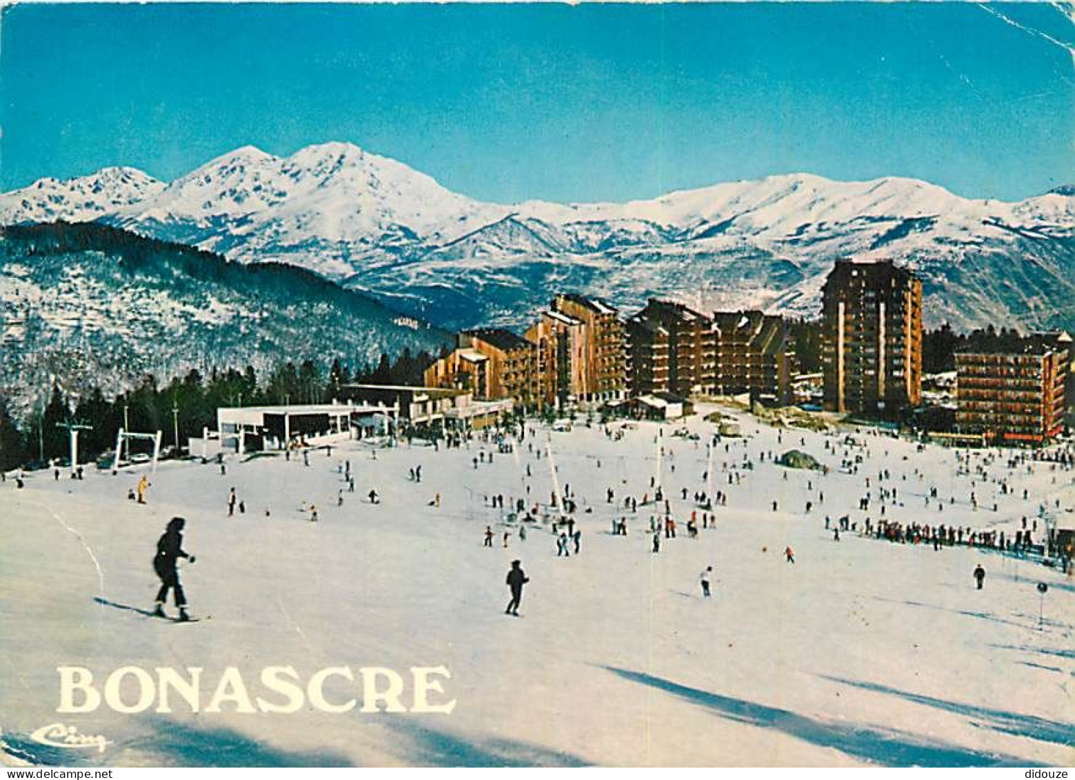 09 - Bonascre - Vue Générale De La Station - Hiver - Neige - Immeubles - Buildings - CPM - Etat Pli Visible - Voir Scans - Autres & Non Classés