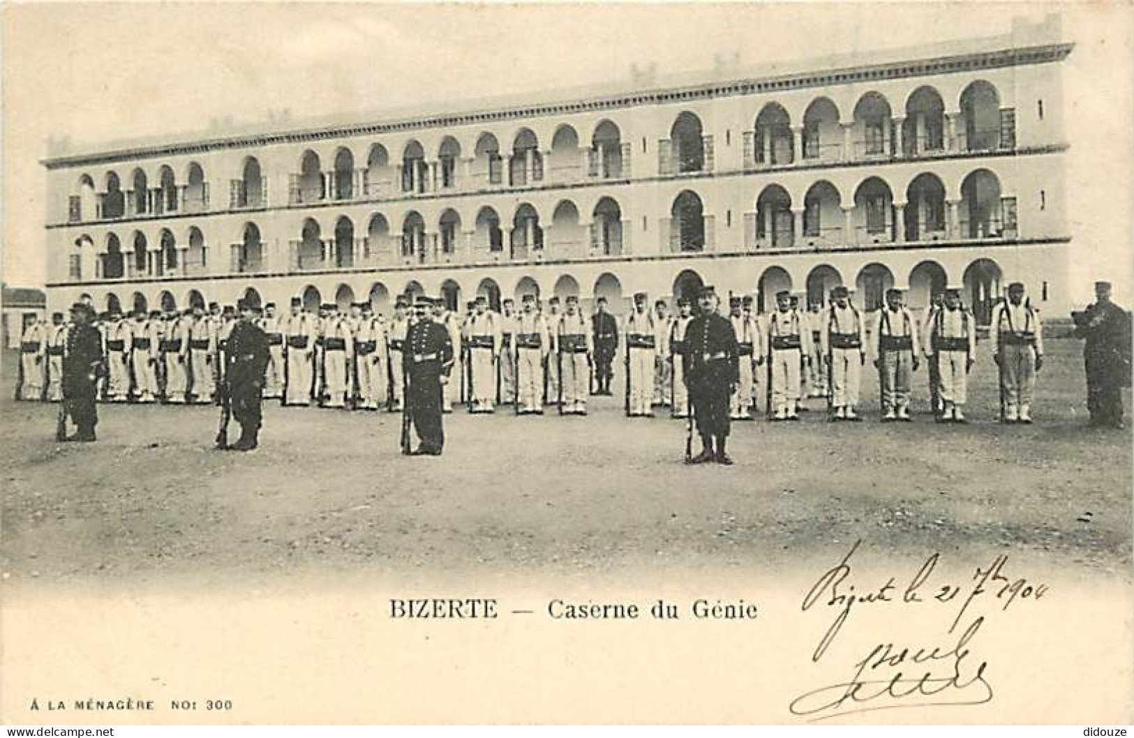 Tunisie - Bizerte - Caserne Du Génie - Animée - Militaria - CPA - Oblitération Ronde De 1904 - Voir Scans Recto-Verso - Tunisia