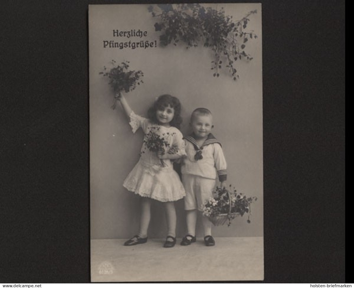 Herzliche Pfingstgrüße, Kinder Mit Blumensträuße - Pentecôte