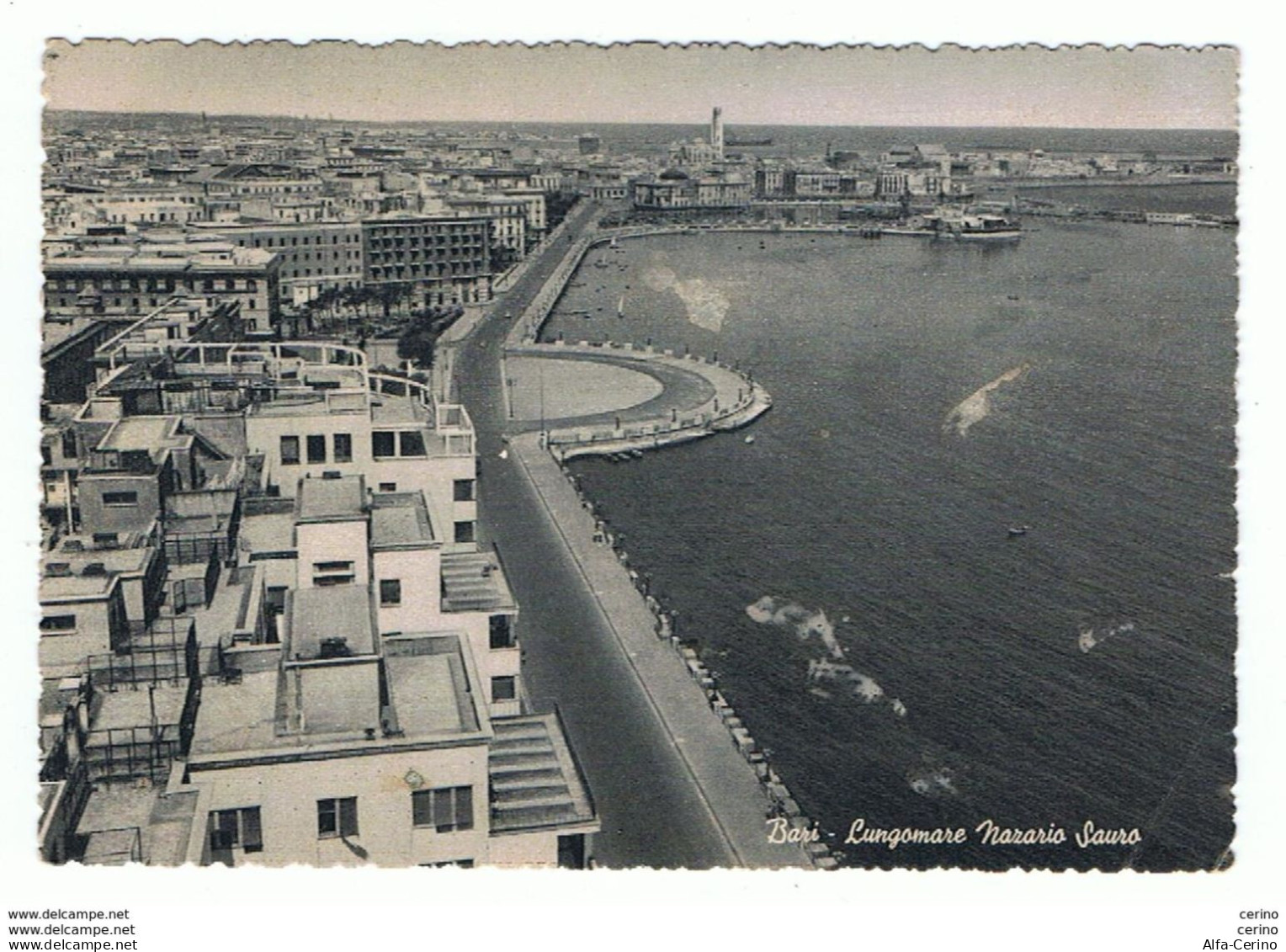 BARI:  LUNGOMARE  NAZARIO  SAURO  -  FOTO  OPACA  -  FG - Bari