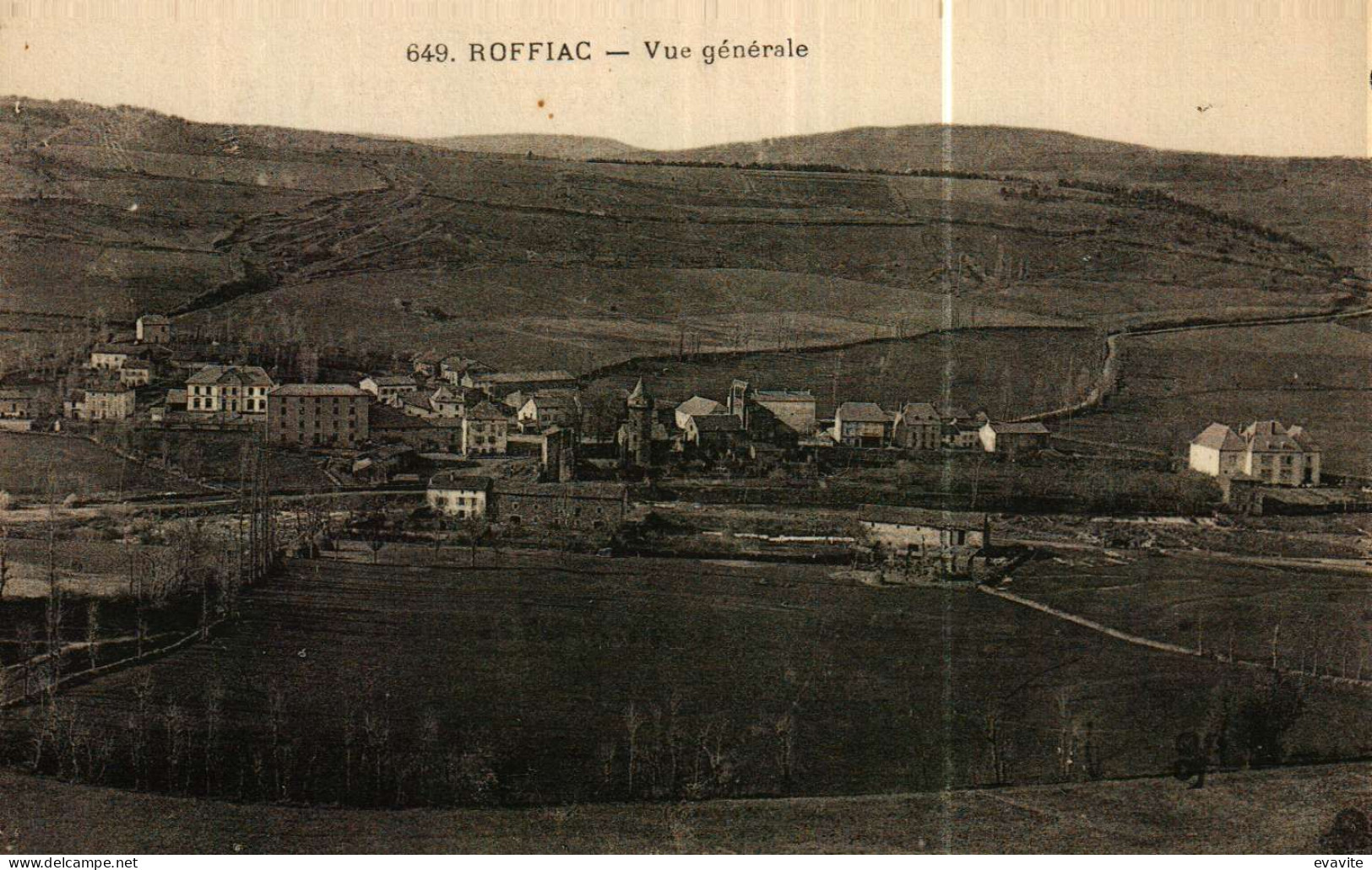 CPA  (15)     ROFFIAC   Vue Générale - Saint Flour