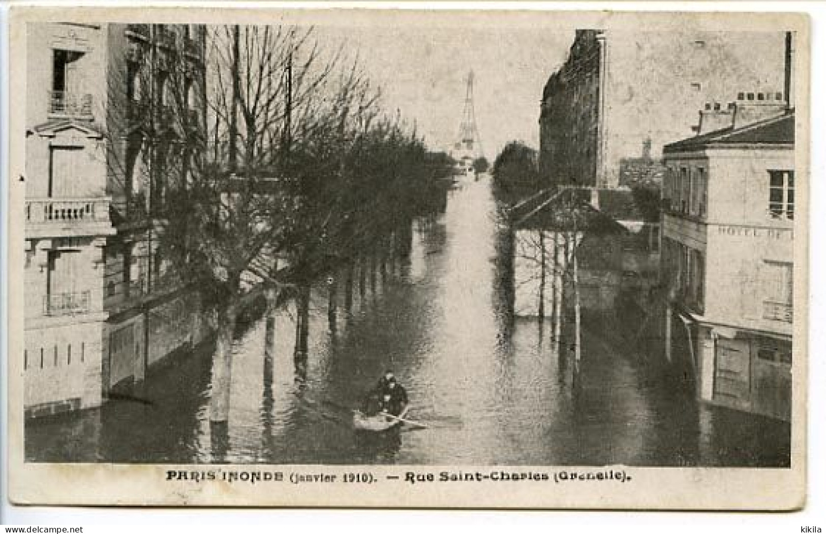 CPA 9 X 14  PARIS Paris Inondé (janvier 1910) Rue St Charles (Grenelle)   Au Loin La Tour Eiffel   Inondations  Crue - Inondations De 1910