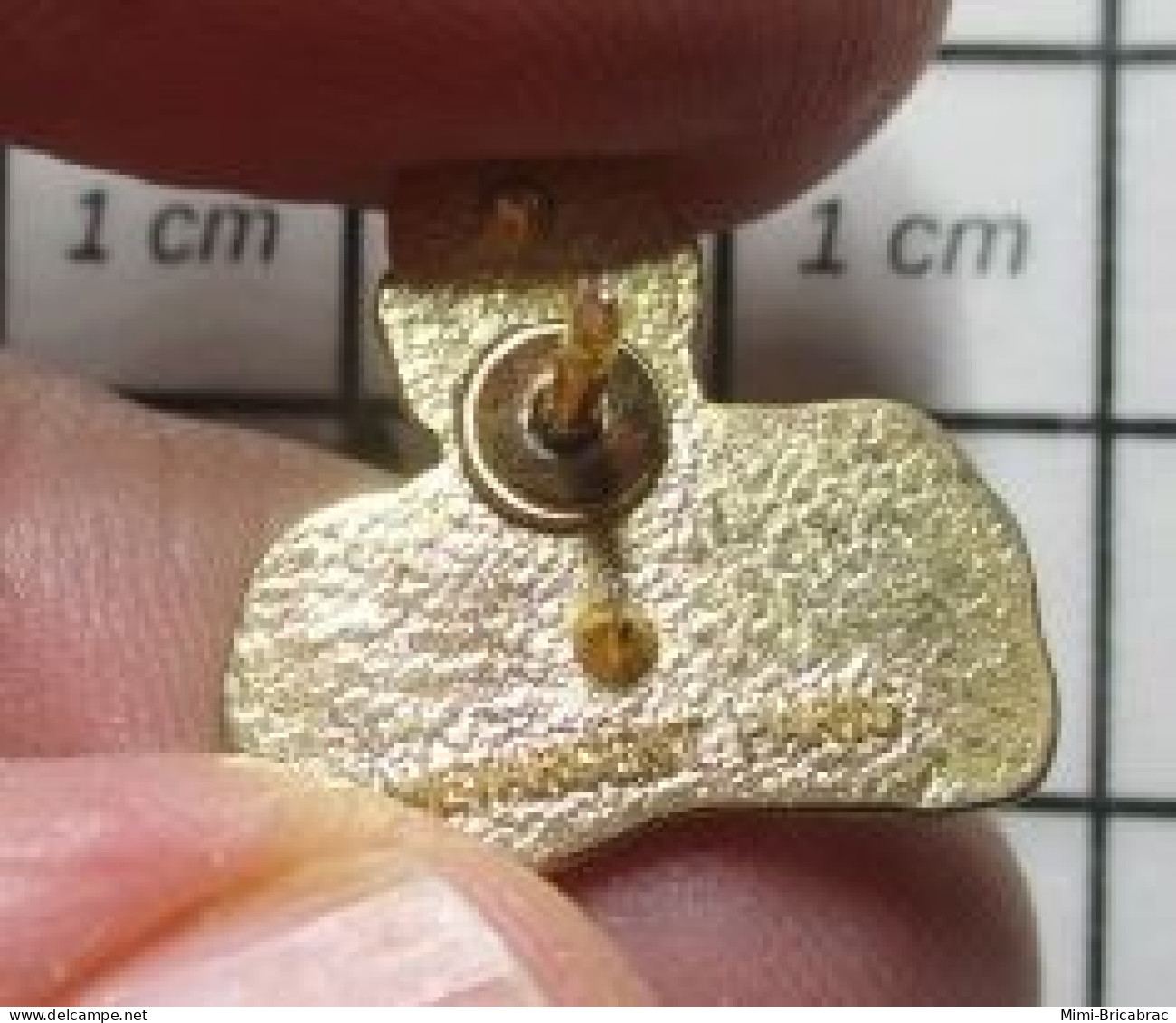 1415c Pins Pin's / Rare & De Belle Qualité  MARQUES / MONSIEUR PROPRE Se Croise Les Bras Quand Vous Bossez ! - Merken