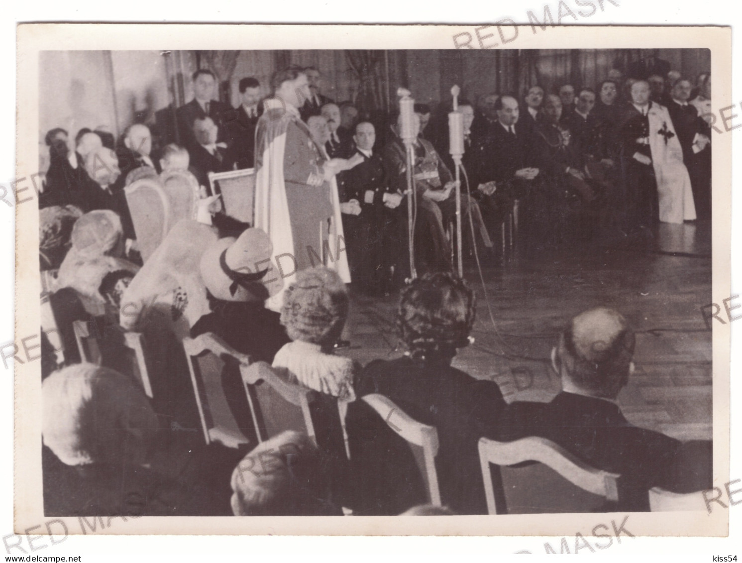 RO 35 - 19147 General Bagulescu's Speech Before The Antonescu Government ( 18/13 Cm ) - Old Press Photo - 1941 - Roemenië