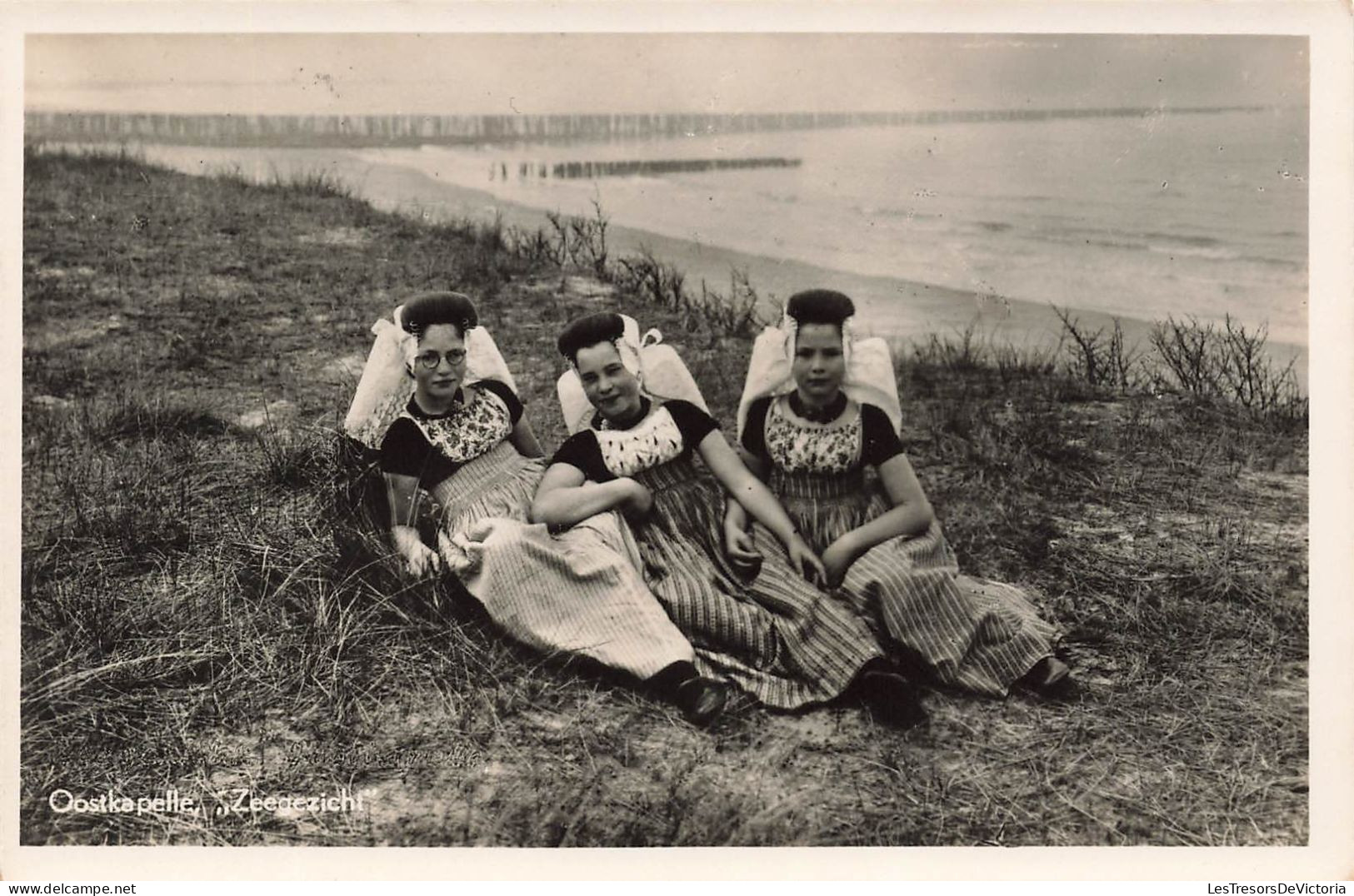 PAYS BAS - Oostkapelle "Zeegezicht"- Animé - Carte Postale Ancienne - Sonstige & Ohne Zuordnung