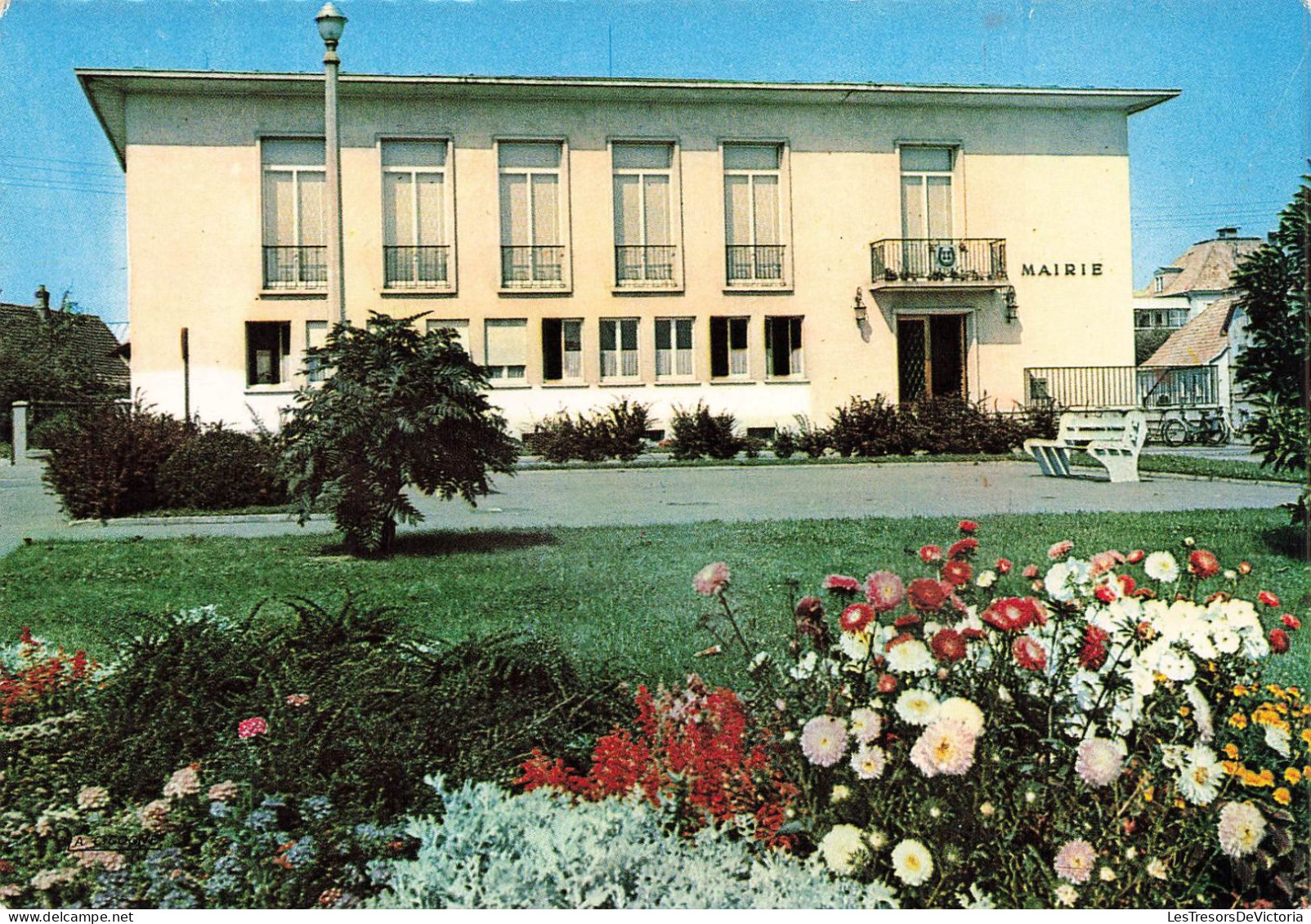 FRANCE - Illzach (Haut Rhin) - Vue Sur La Mairie - Architecte : Renée Schmitt - Vue Générale - Carte Postale Ancienne - Mulhouse