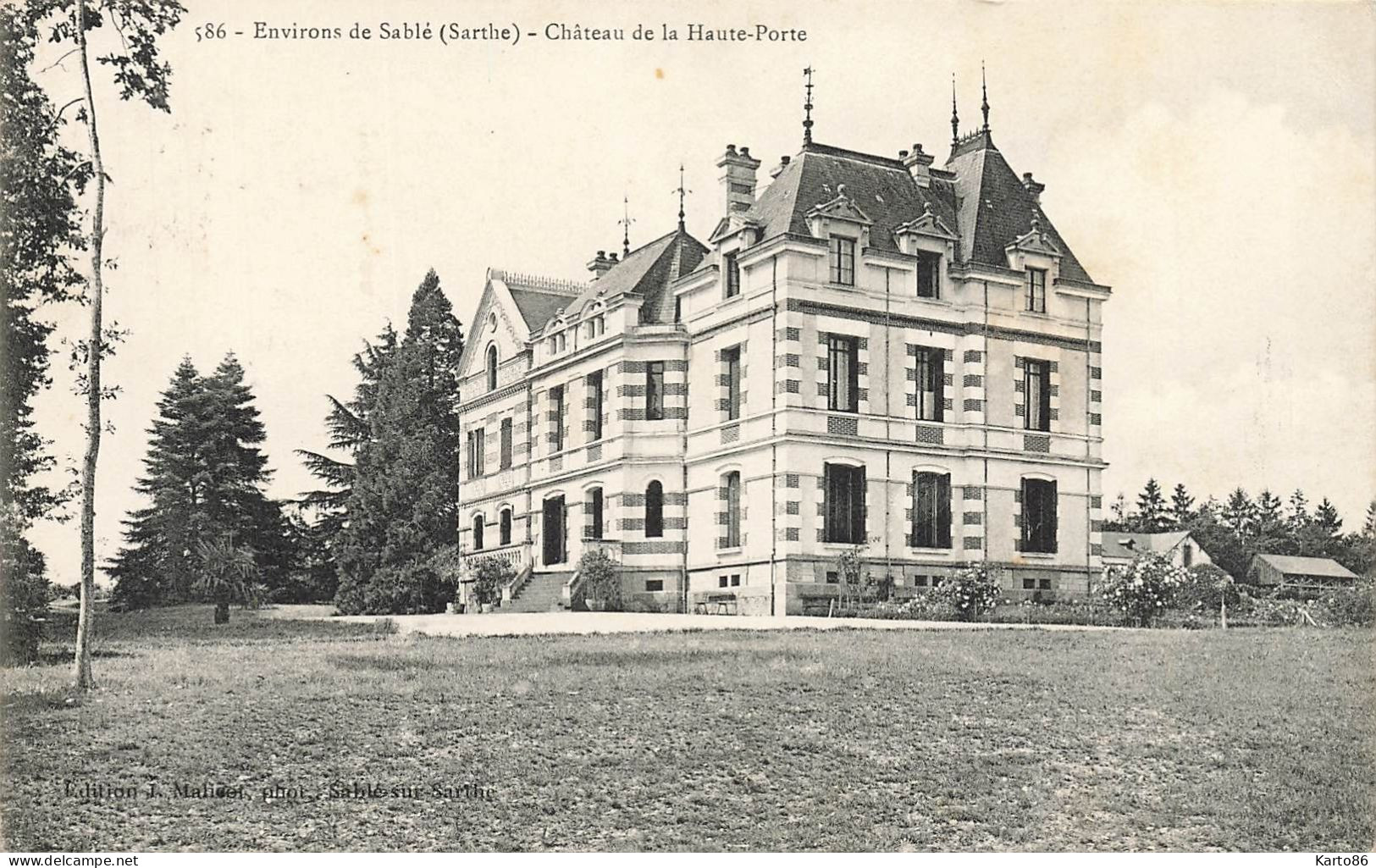 Sablé * Environs * Le Château De Haute Porte - Sable Sur Sarthe