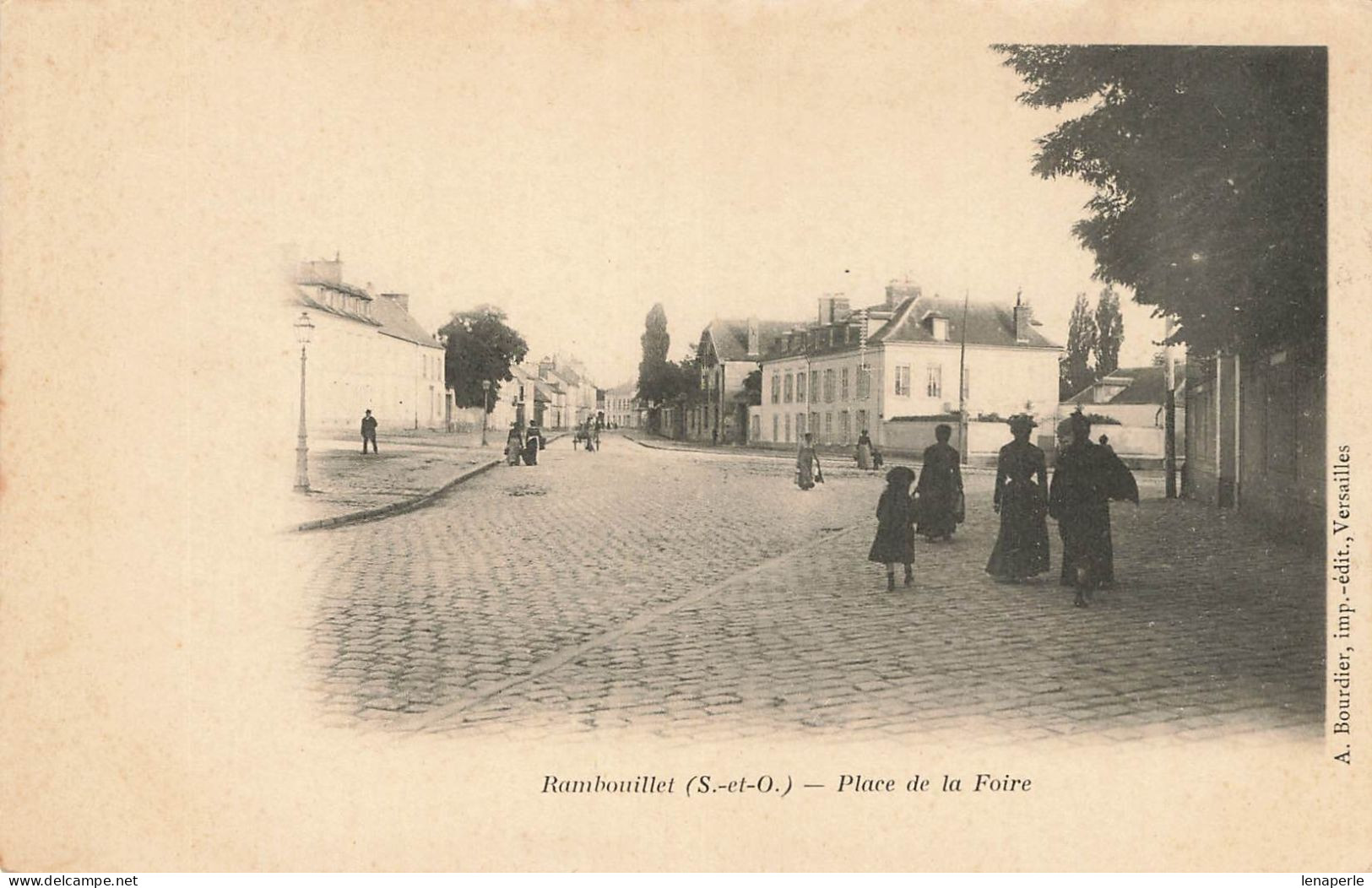 D4497 Rambouillet Place De La Foire - Rambouillet