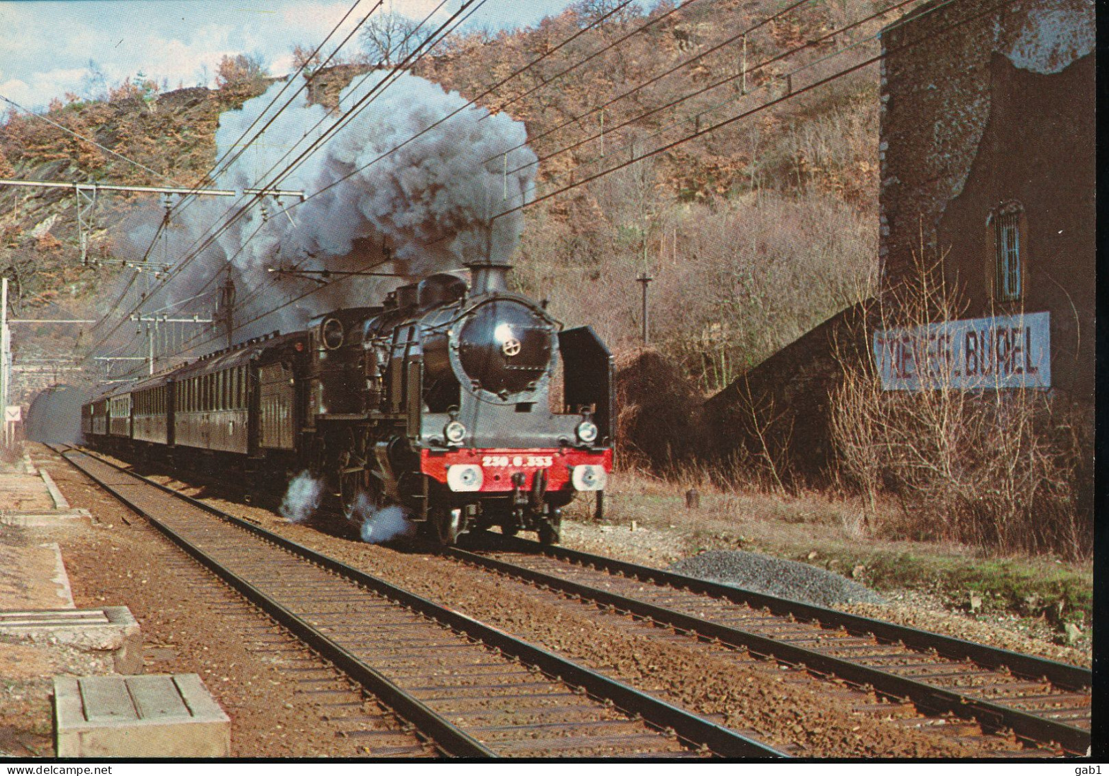 TRAINS ---  La 230  G 353 En Tete D'un Des " Trains Navettes " A L'occasion Du 150eme Anniversaire Des Chemins De Fer - Trains