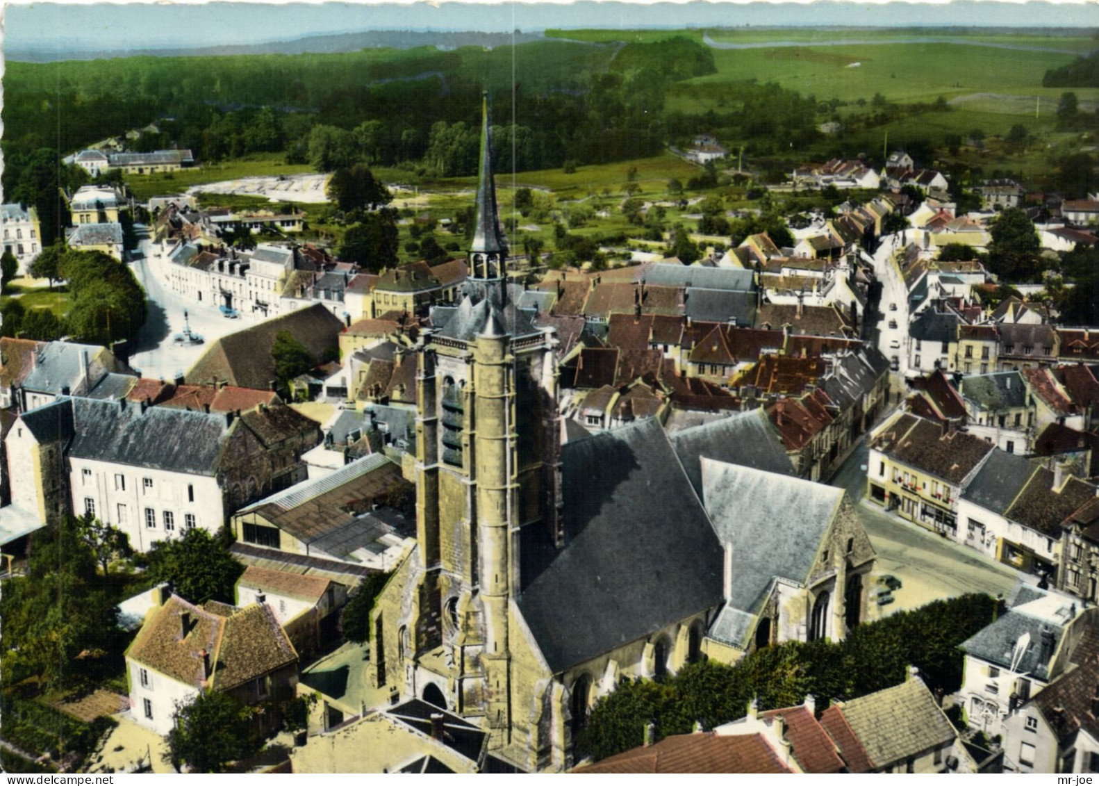 Fère En Tardenois - L'église Sainte Macre - Fere En Tardenois