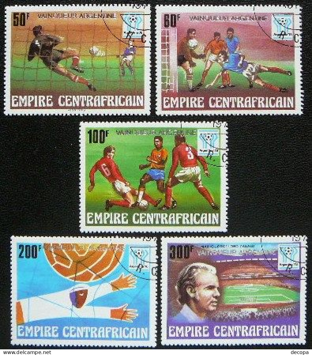 (dcbv-741) Central Africa - Rep. Centrafricaine - Centraal Afrika  Mi 600-604   Yv 368-72  Silver Overprint  2 Scans - Centraal-Afrikaanse Republiek