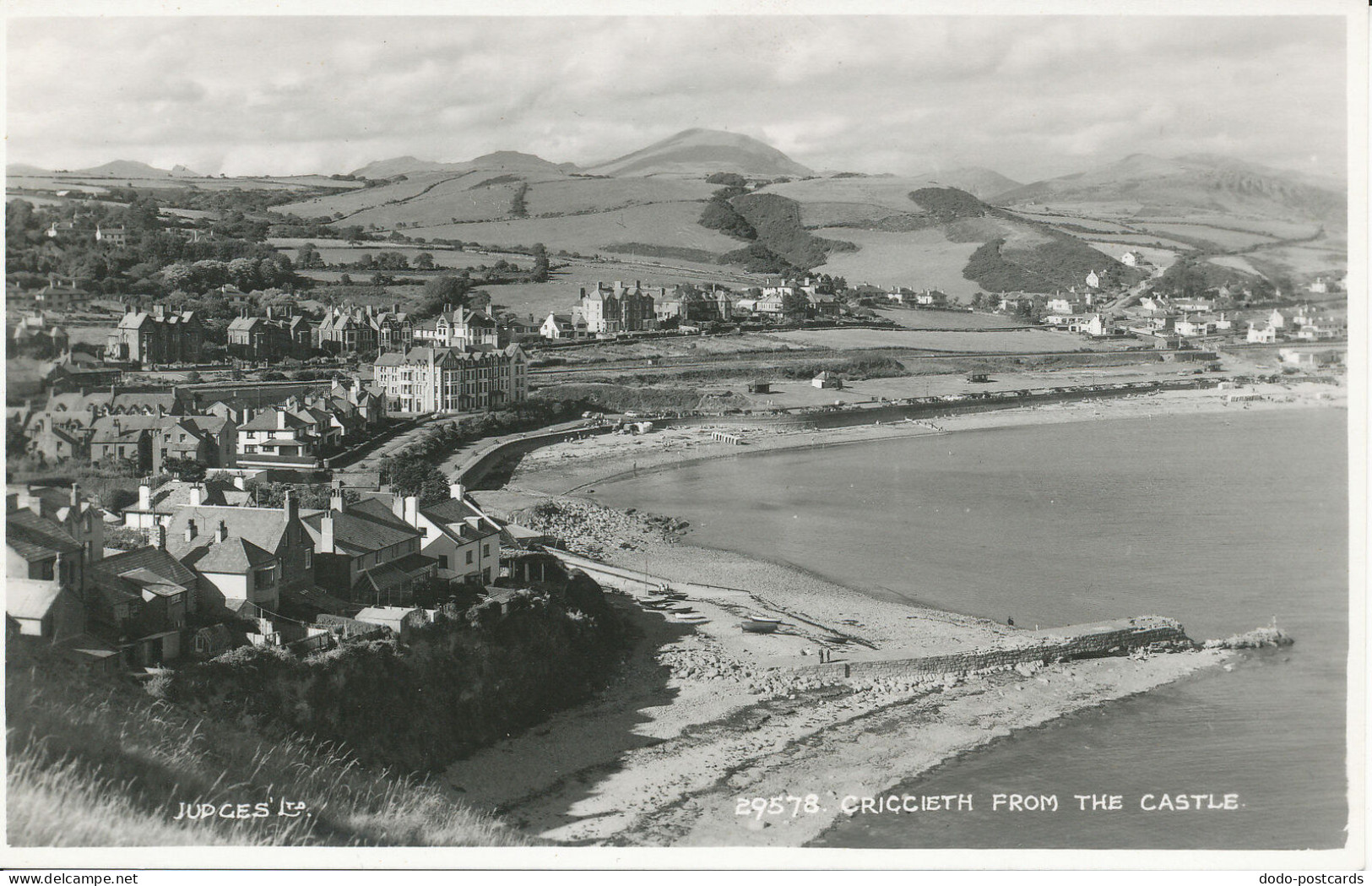 PC35682 Criccieth From The Castle. Judges Ltd. No 29578. RP - Monde