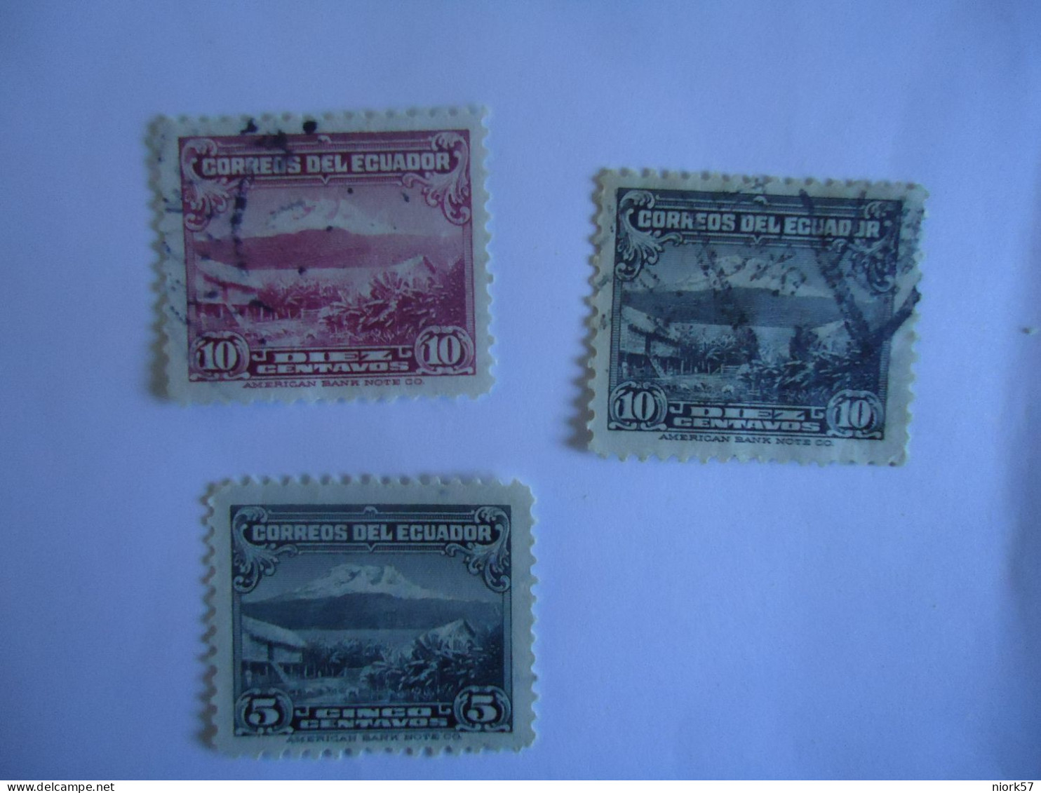 ECUADOR  USED    STAMPS MONUMENTS 3 - Ecuador