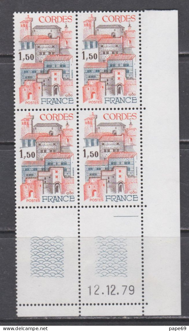 France N° 2081 XX  Gordes En Bloc De 4 Coin Daté Du 12 . 12 . 79 ; 1 Trait ; Sans Charnière, TB - 1970-1979