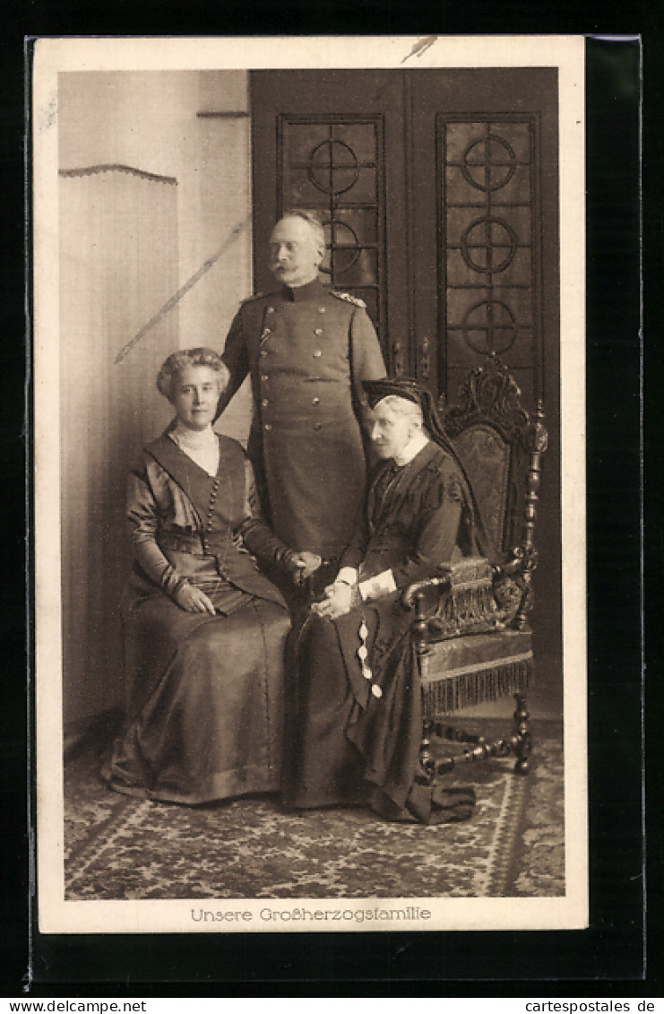 AK Grossherzogsfamilie Von Baden In Einem Salon  - Royal Families