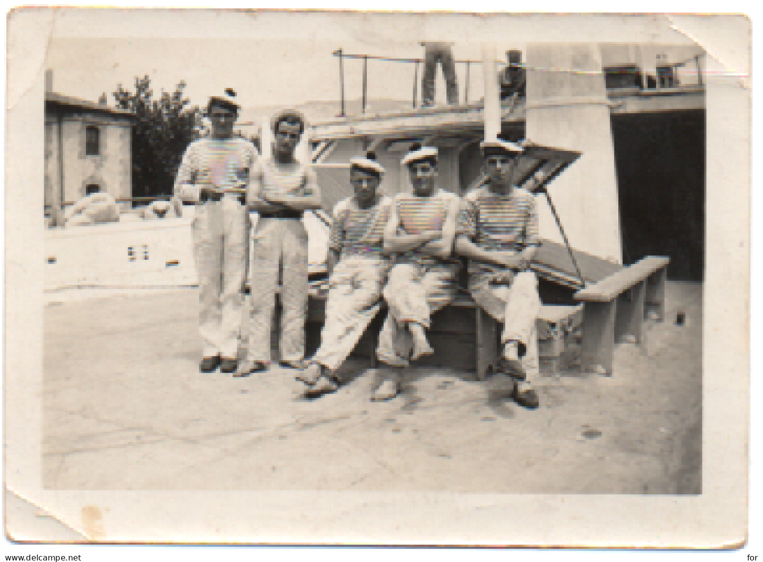 Photo Originale : Militaire - Militaria : Marine : Groupe De Soldats " La Couronne " Bateau, Caserne Flottante - Toulon - War, Military