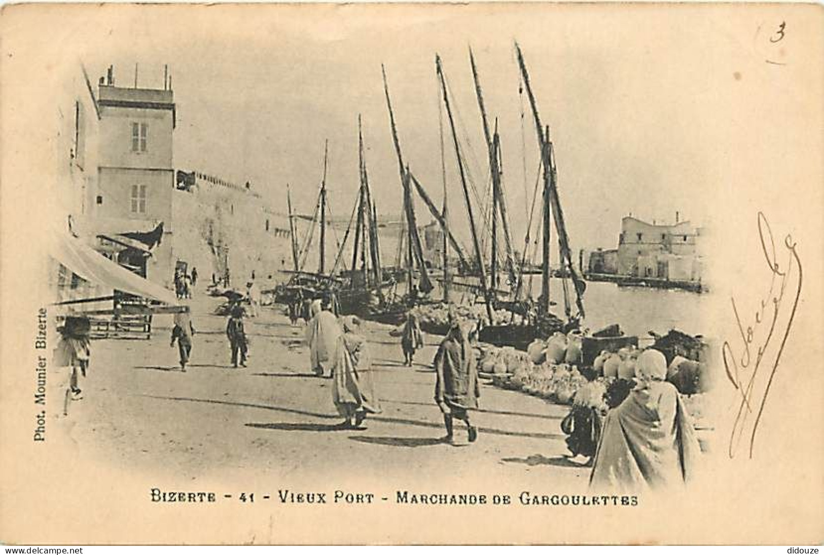 Tunisie - Bizerte - Le Vieux Port - Marchande De Gargoulettes - Animée - Précurseur - CPA - Oblitération Ronde De 1903 - - Tunesië