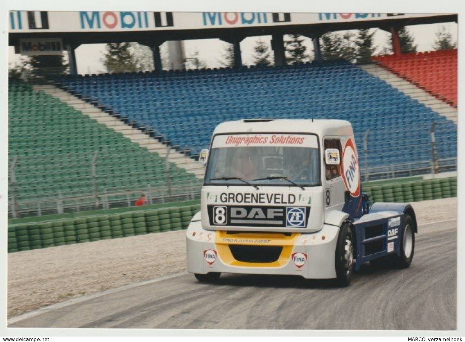 Persfoto:  DAF Trucks Eindhoven (NL) Fina Racing Team - Camions