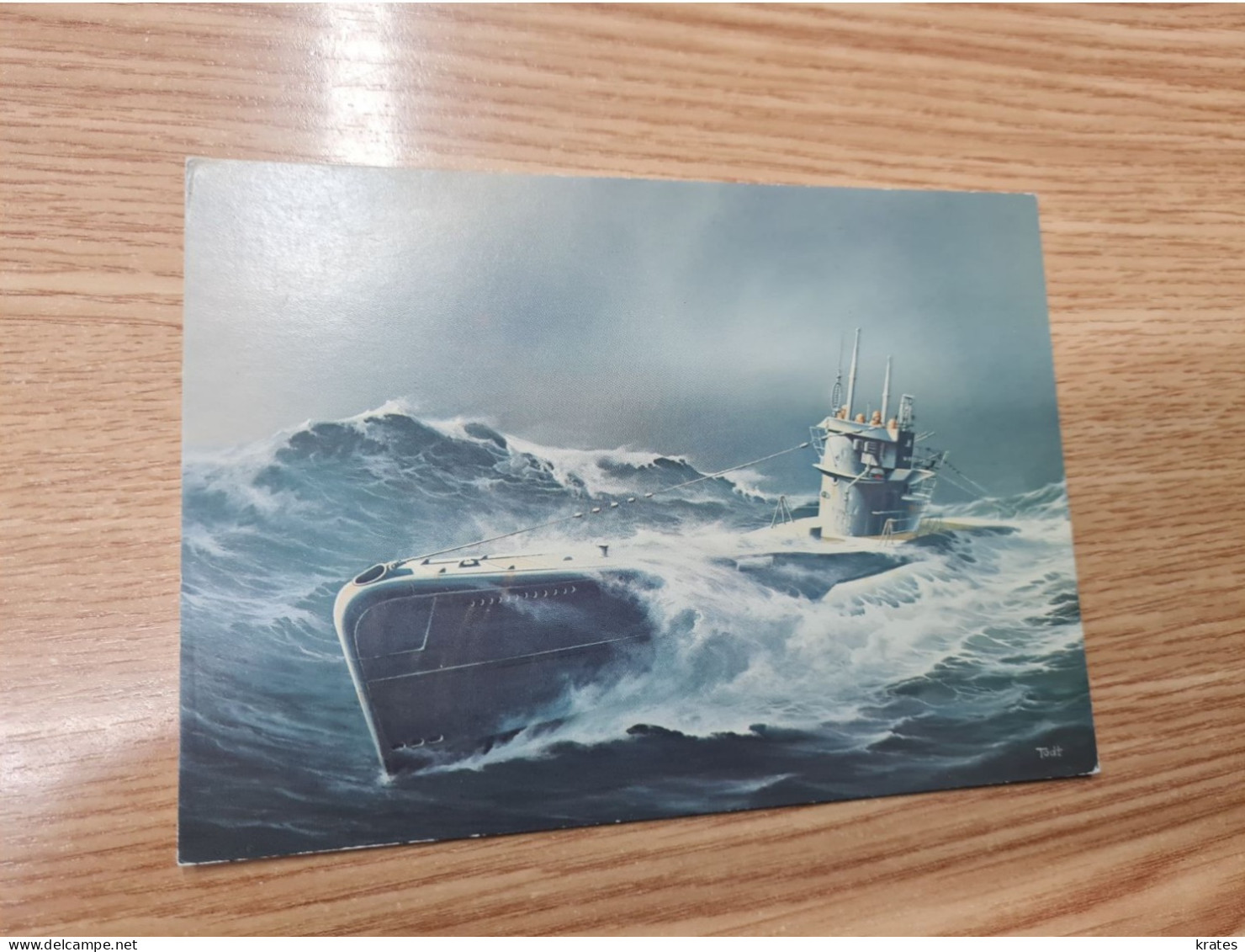 Postcard - Submarine         (V 37885) - Submarines