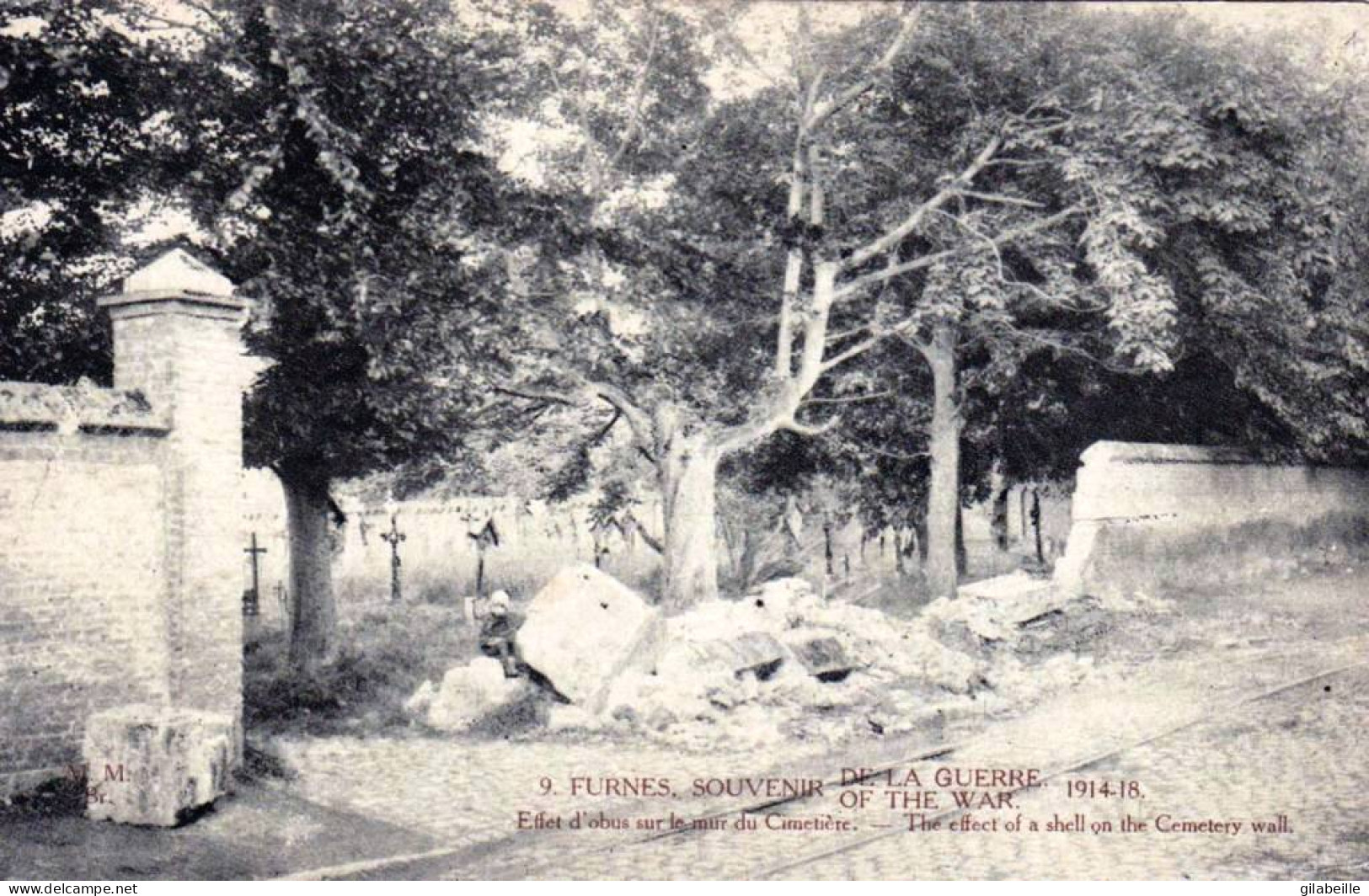 FURNES / VEURNE  -  Souvenir De La Guerre - Effet D'obus Sur Le Mur Du Cimetiere -  Guerre 1914/1918 - Veurne
