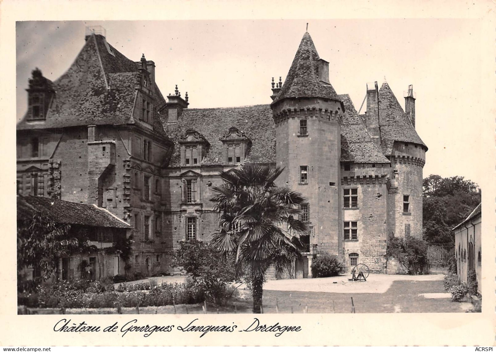 24   Chateau De Gourgues Grézillac LANQUAIS  (Scan R/V) N°   27   \QQ1110Vic - Sarlat La Caneda