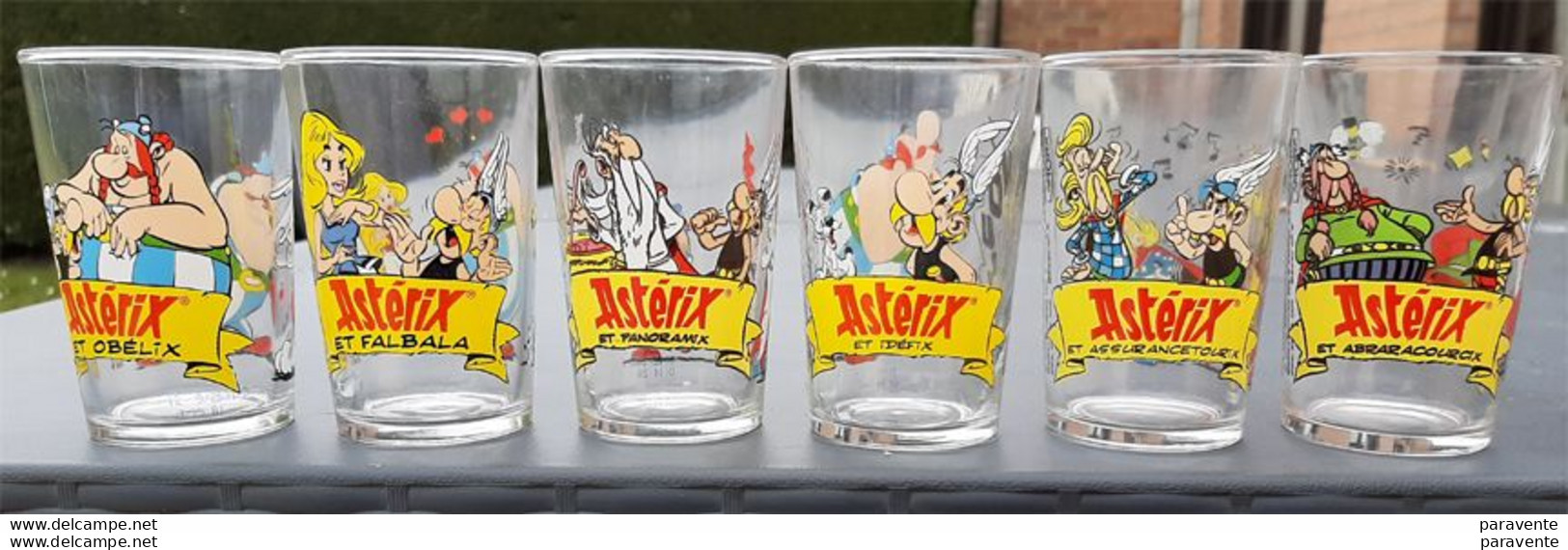 ASTERIX : Serie De 6 VERRES Pour AMORA En 2000 - Advertentie