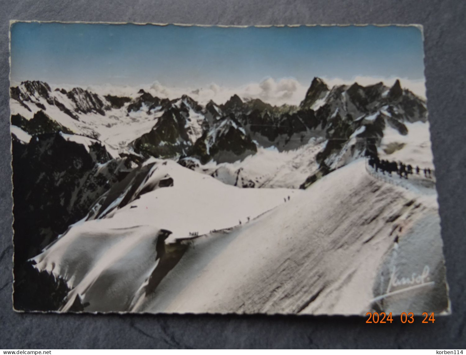 AU SOMMET DU PLUS HAUT TELEPHERIQUE DU MONDE - Chamonix-Mont-Blanc